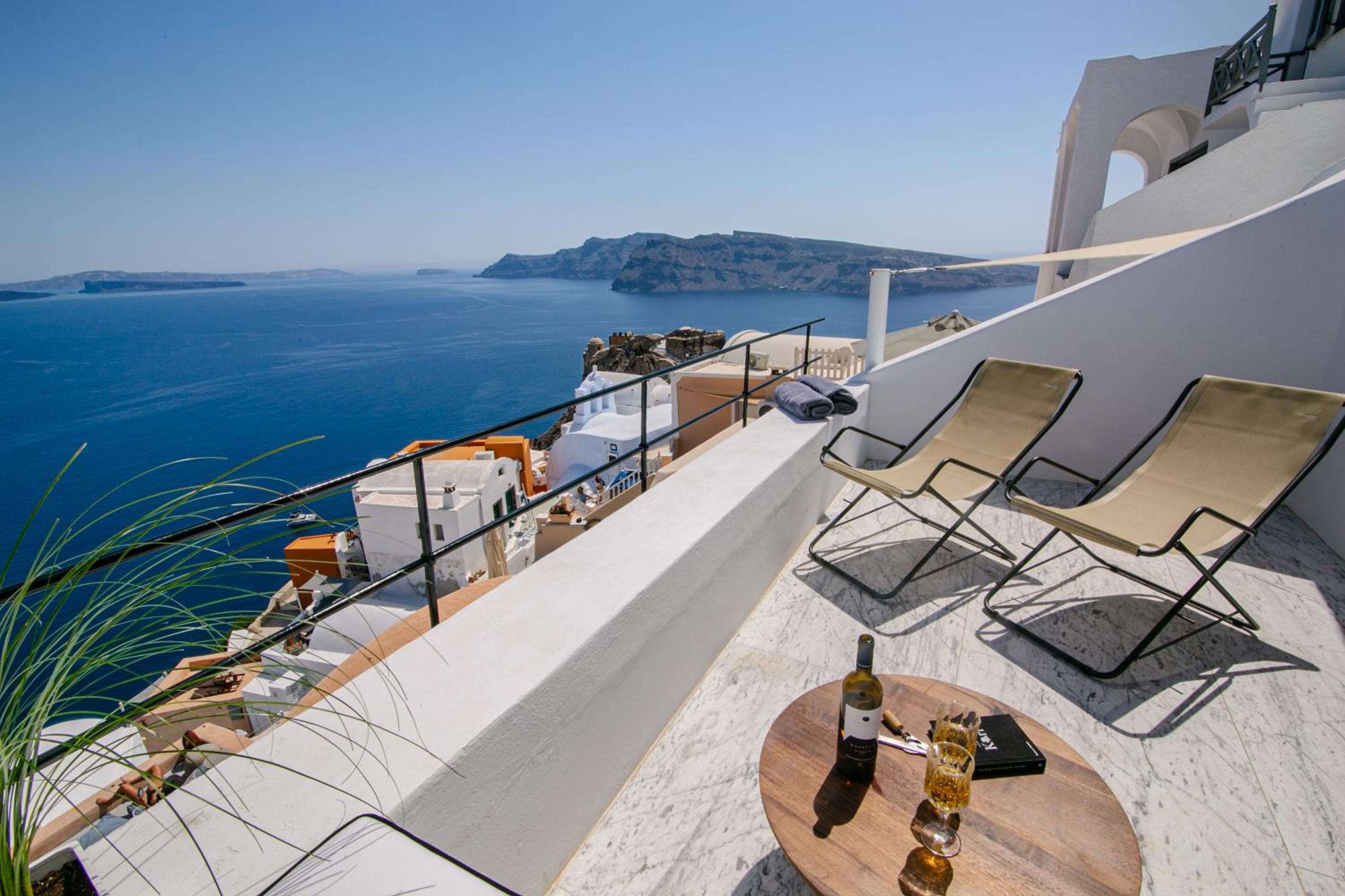 Platis Residence Villa With Outdoor Hot Tub & Indoor Hammam photo 2