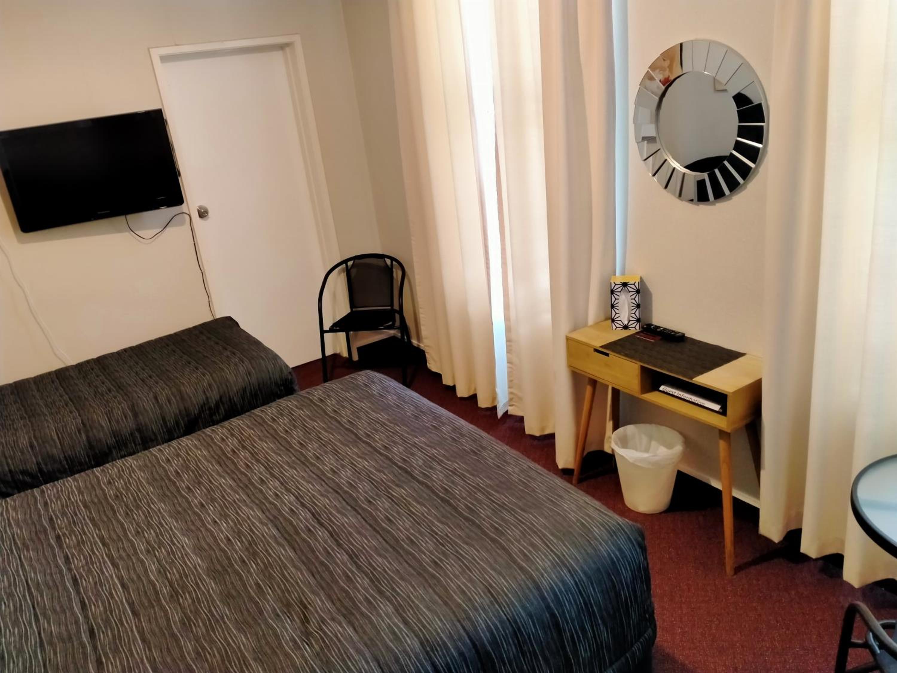 Triple Room - Photo 10