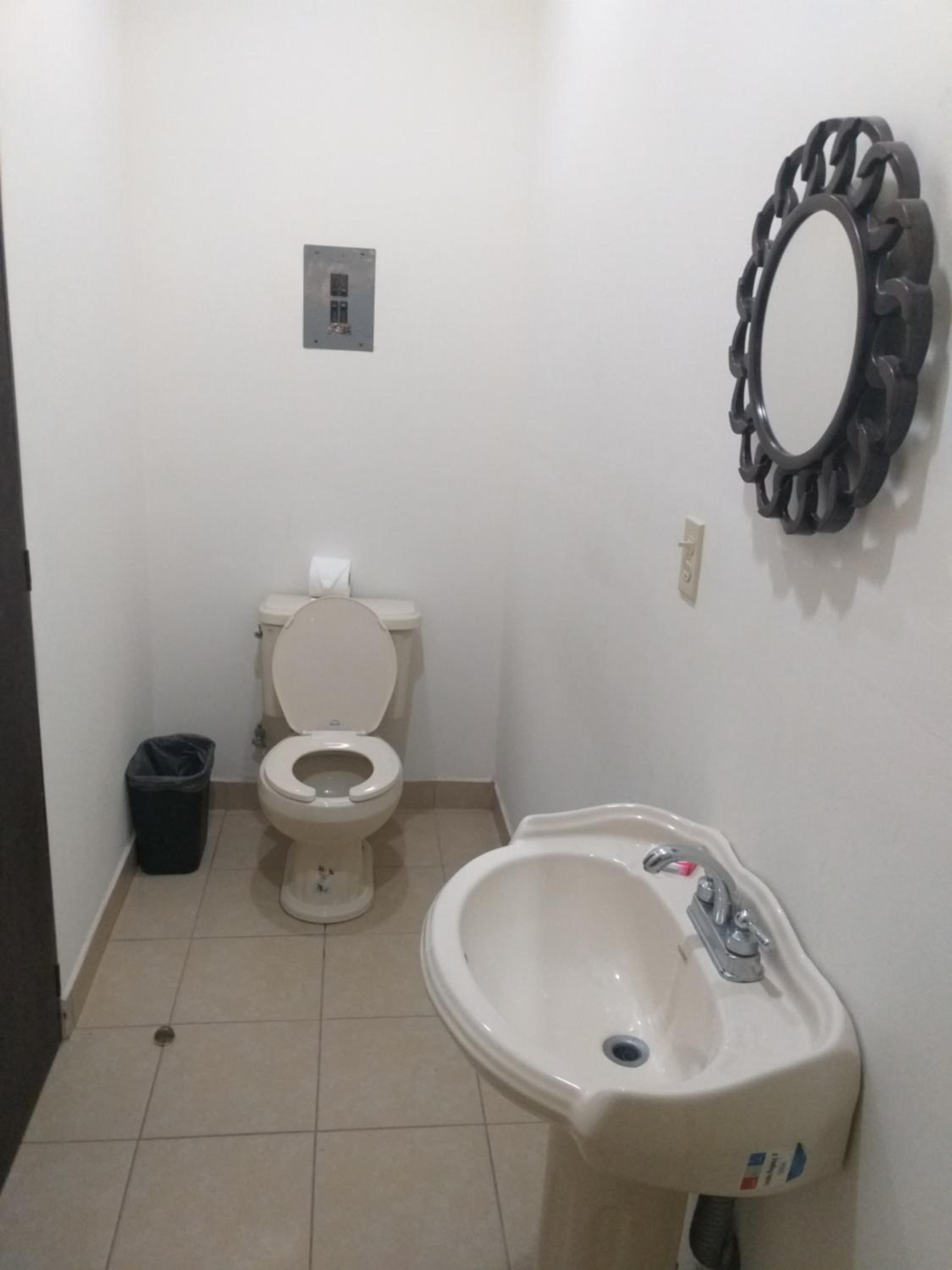 Triple Room with Private Bathroom photo 2