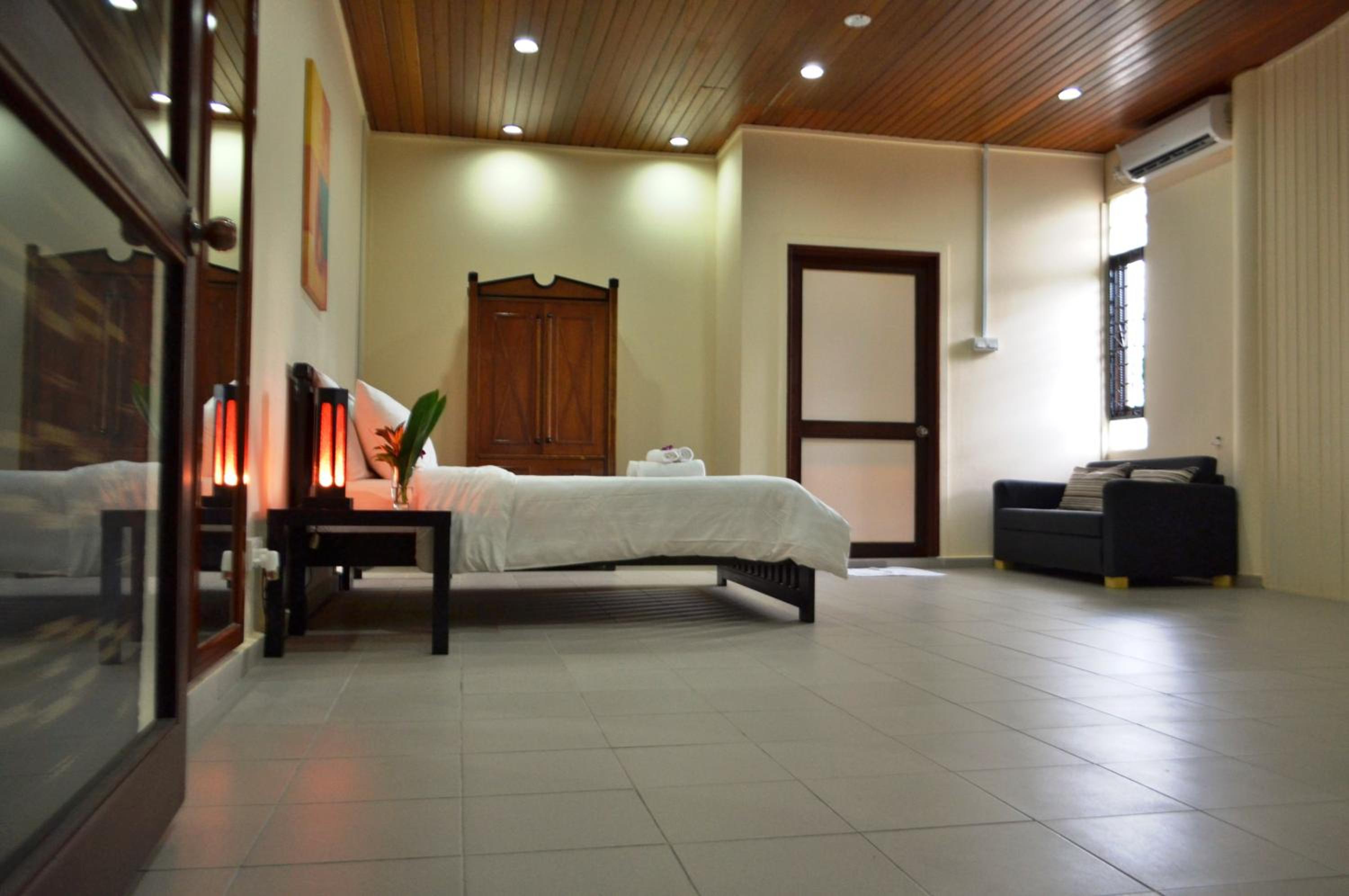 Two-Bedroom Crystal Suite