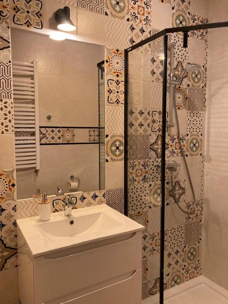 Triple Room with Private Bathroom photo 1