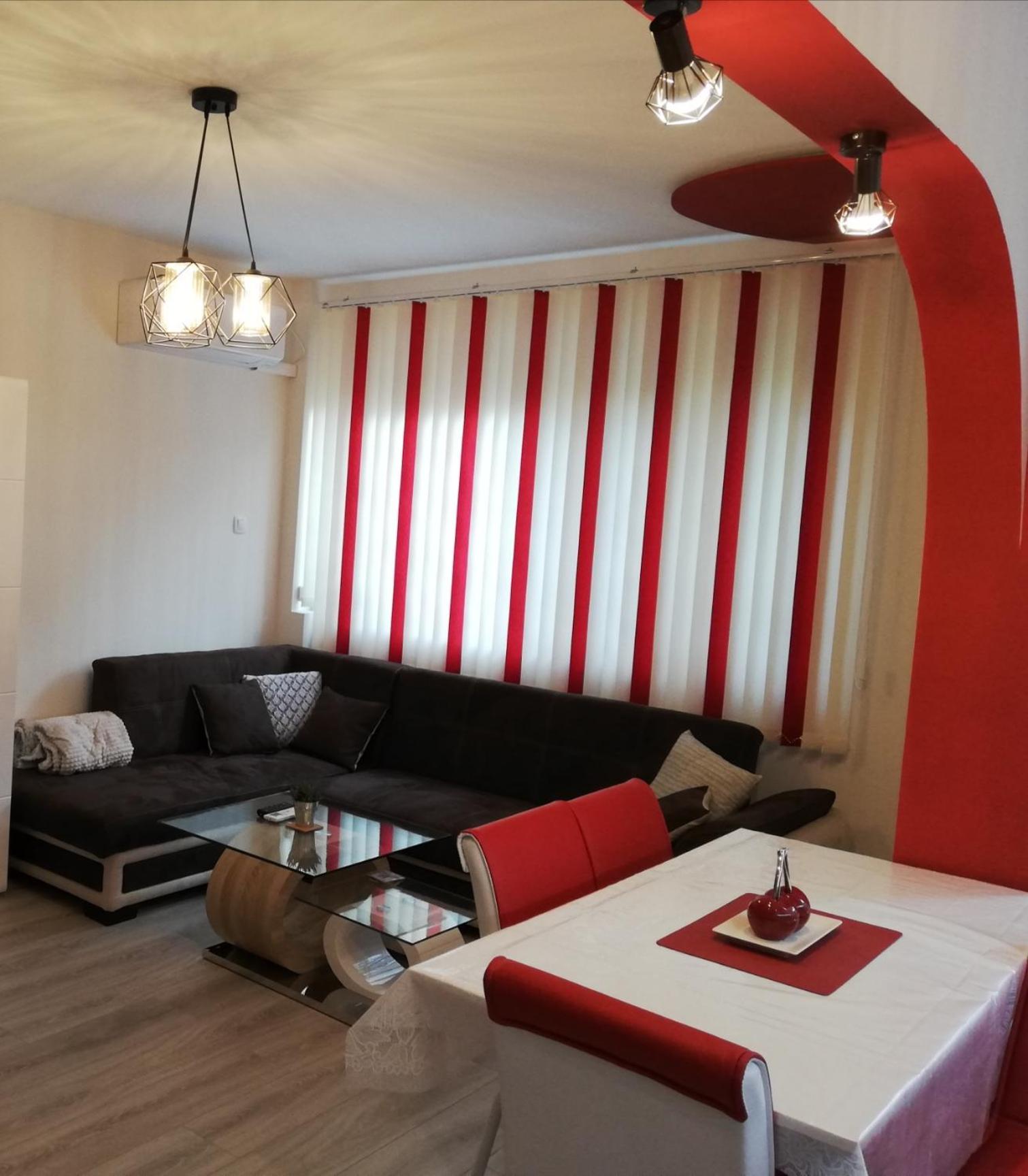 Deluxe Double or Twin Room photo 2