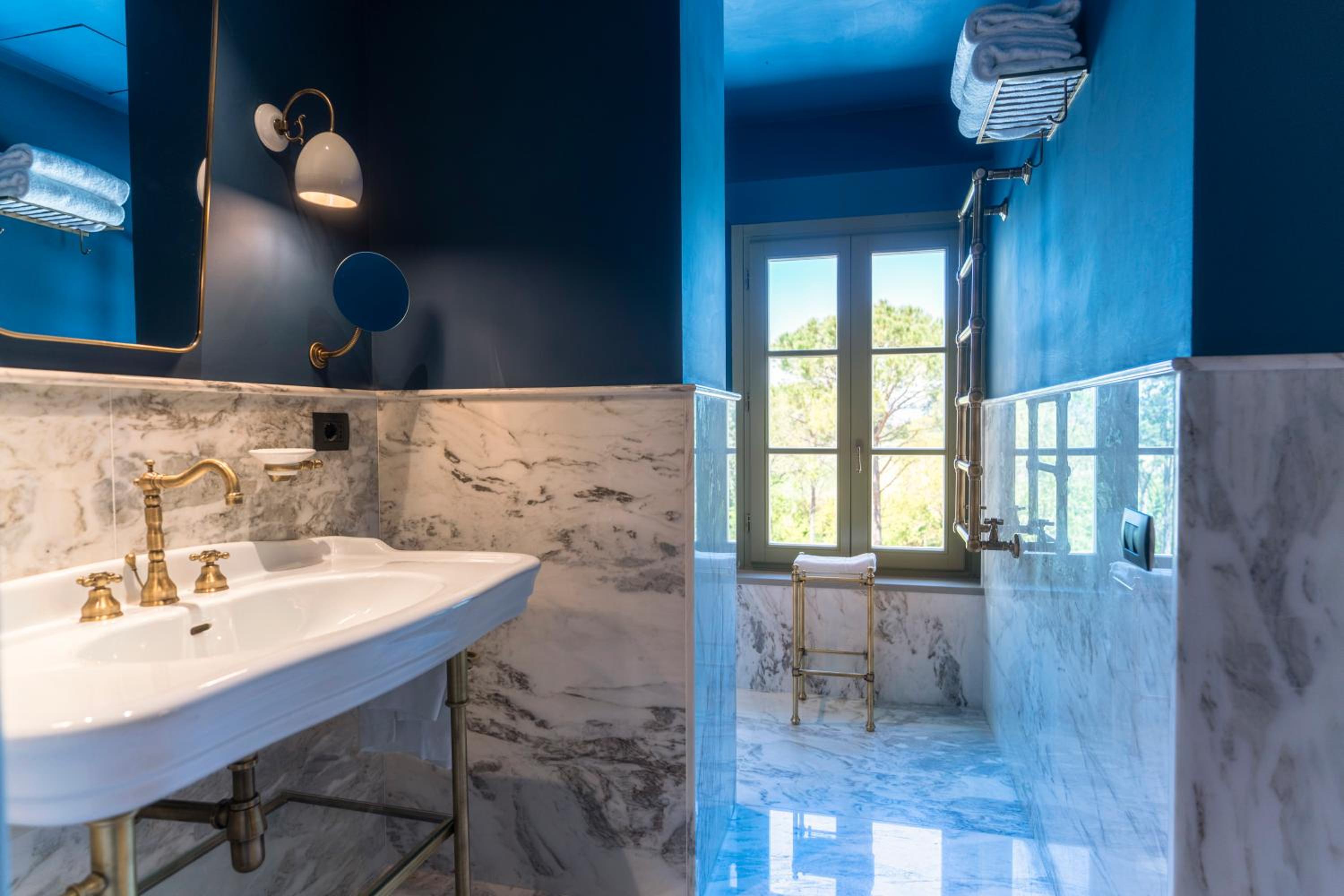 Junior Suite - Photo 11