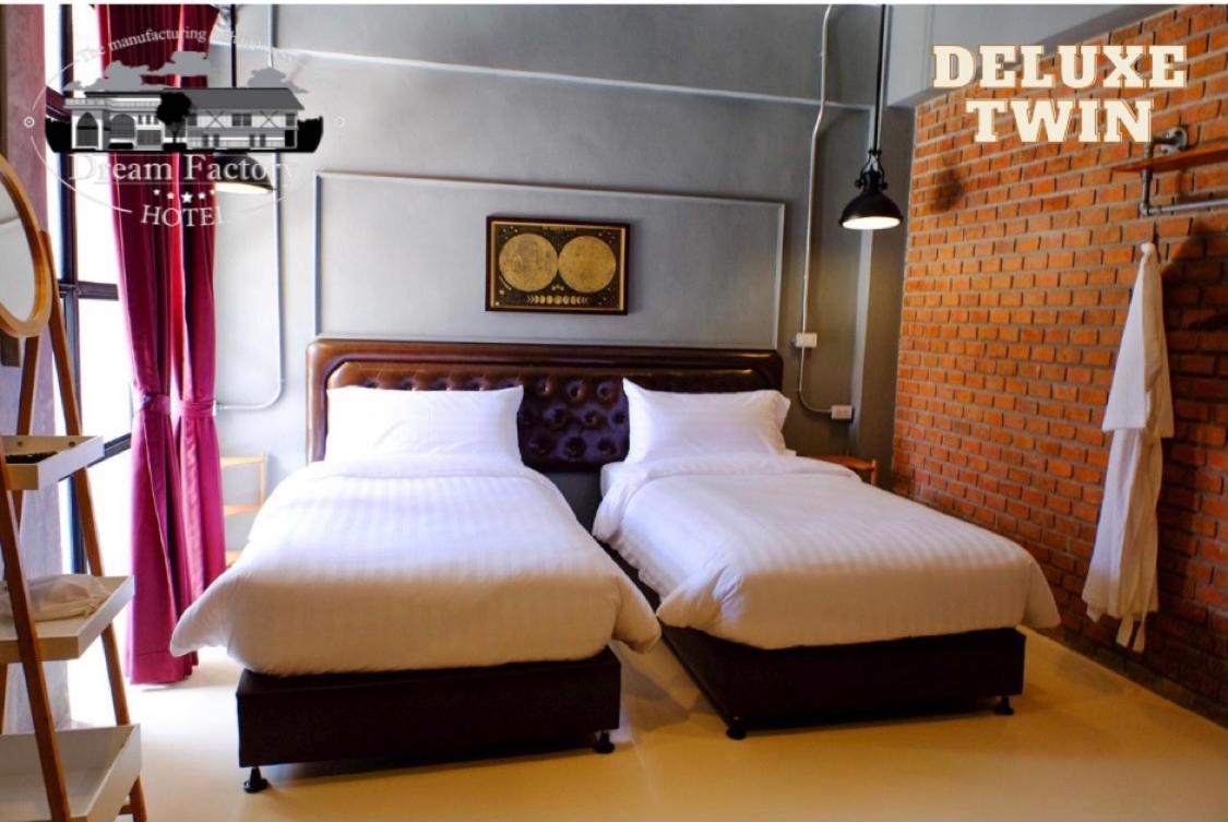 Deluxe Twin Room - Photo 3