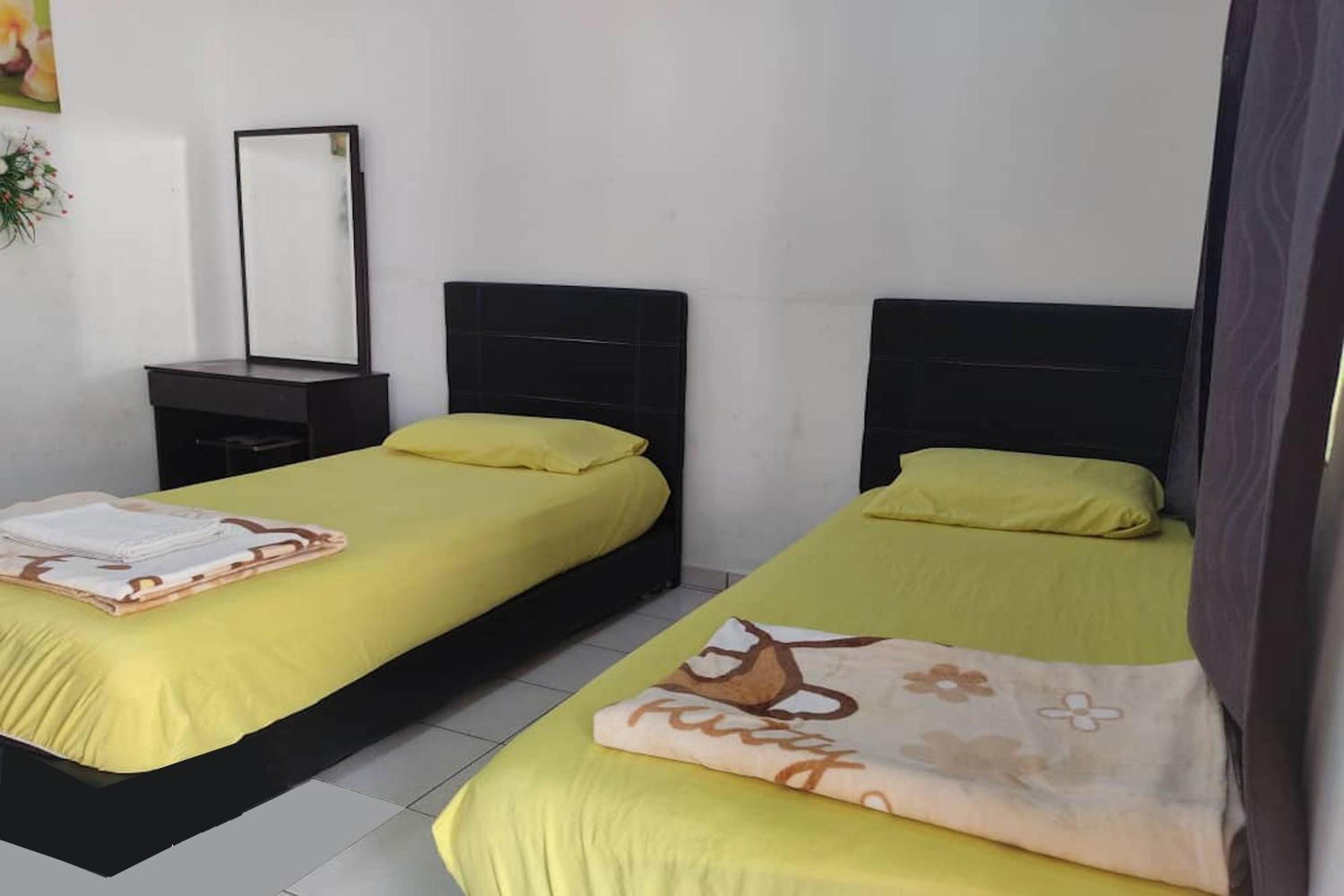 Deluxe Twin Room - Photo 1