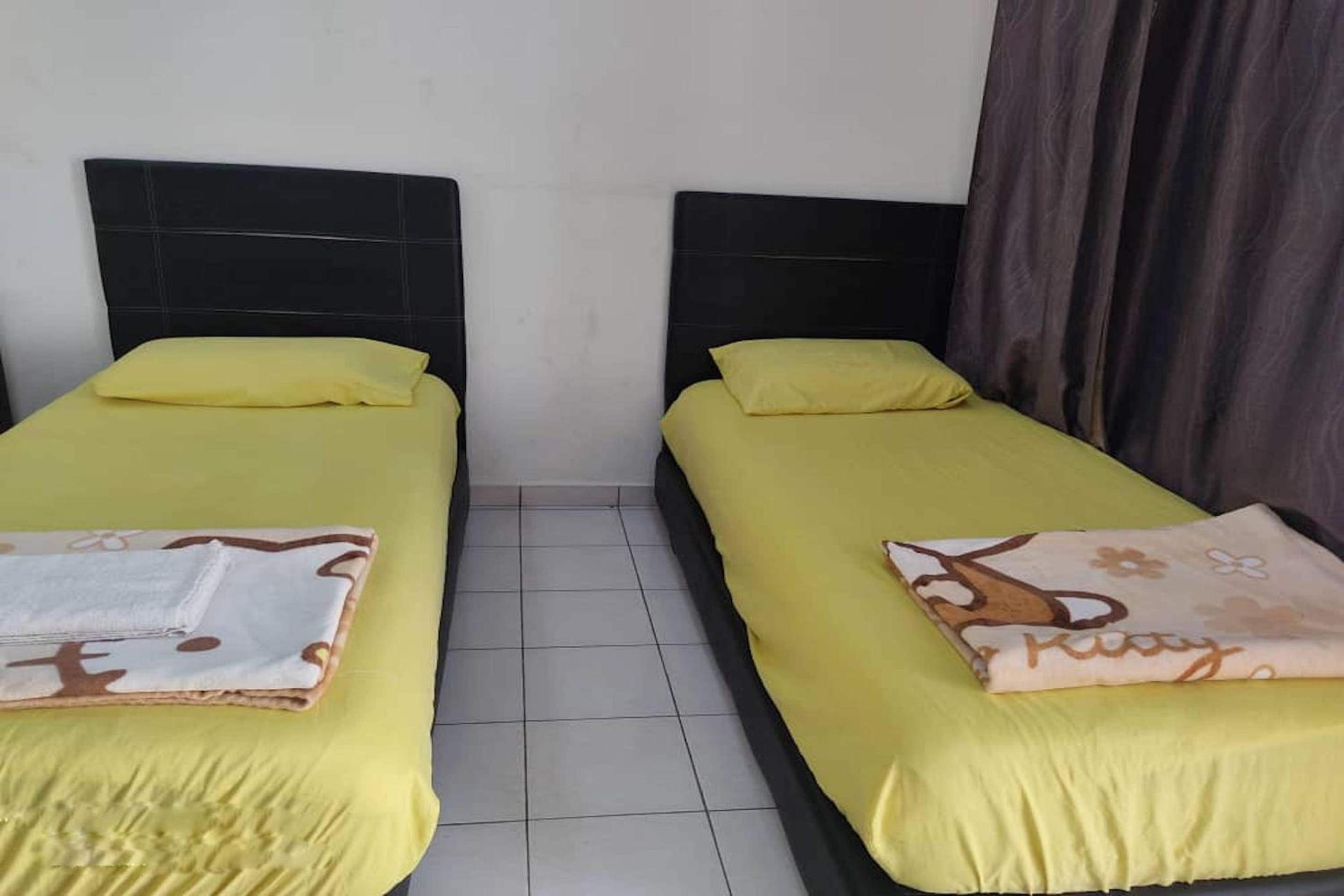 Deluxe Twin Room - Photo 2