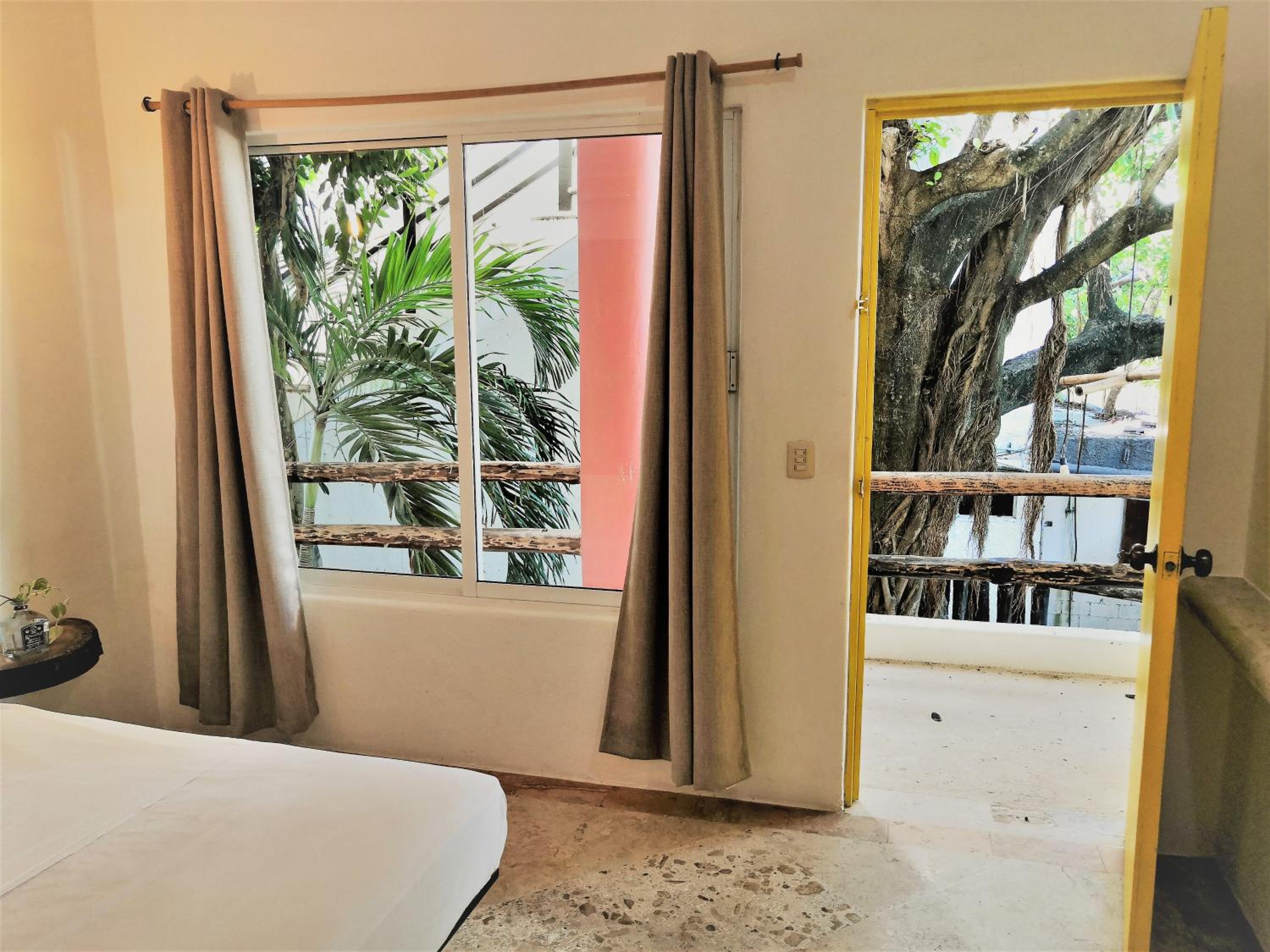 Standard Double Room - Photo 34
