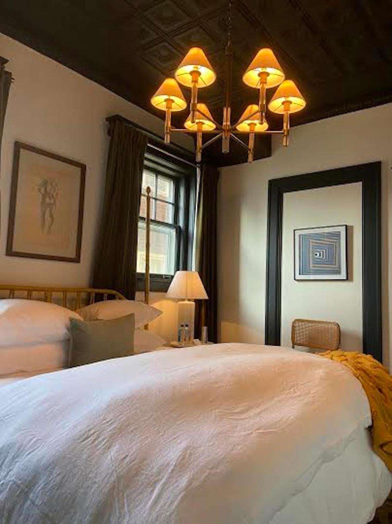 Deluxe Queen Room - Photo 3