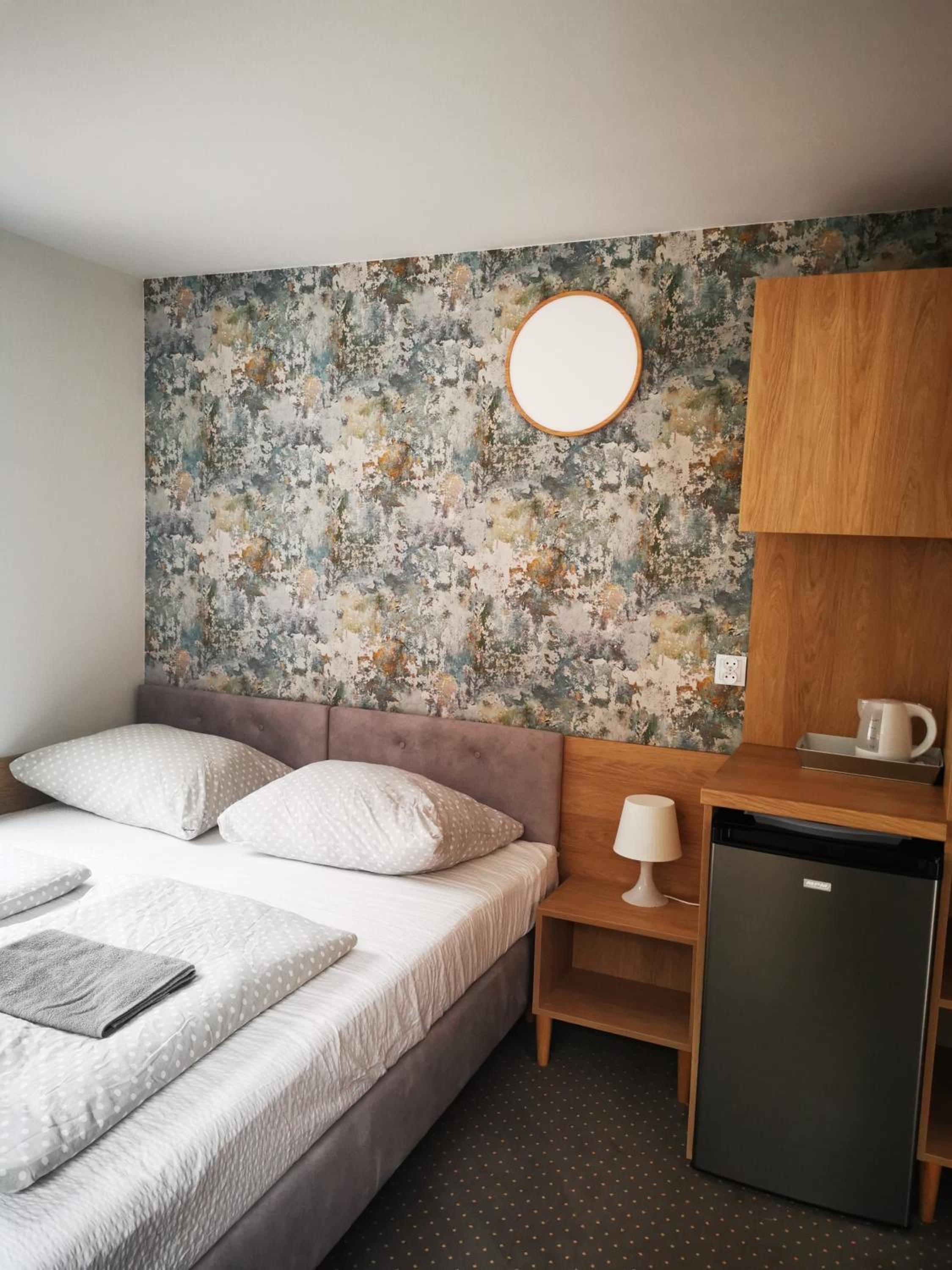 Double Room with Shared Bathroom photo 2