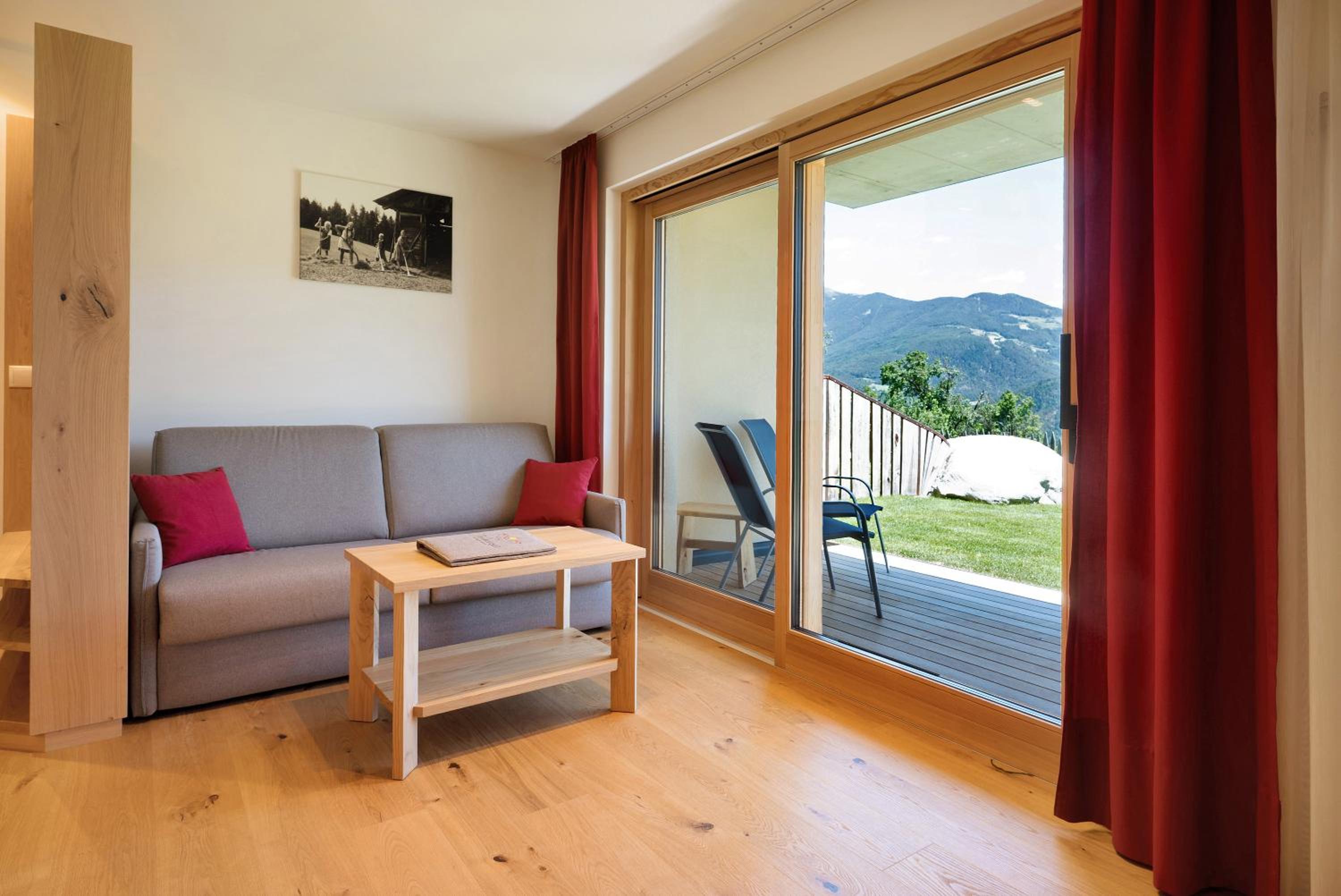 Two-Bedroom Deluxe Apartment with Garden View