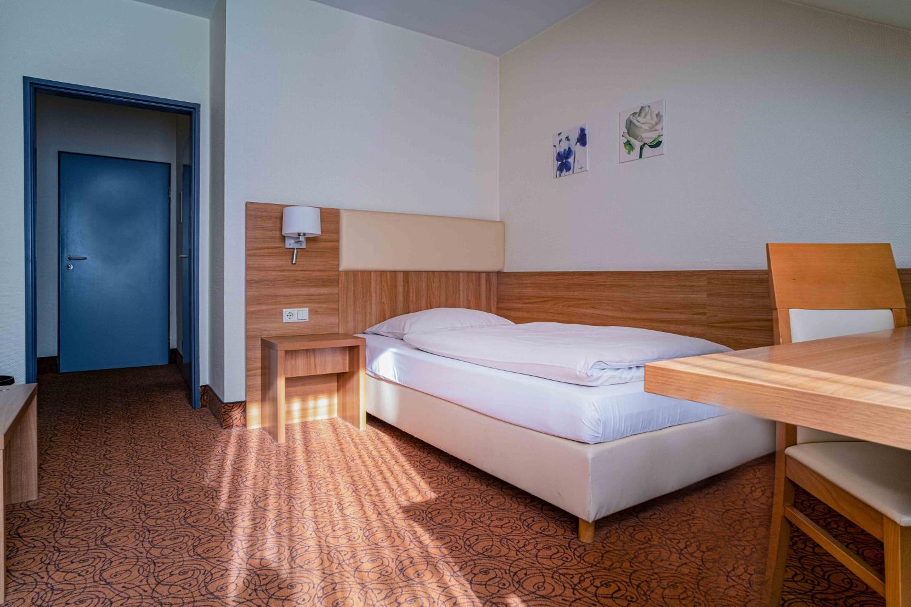 Comfort Single Room