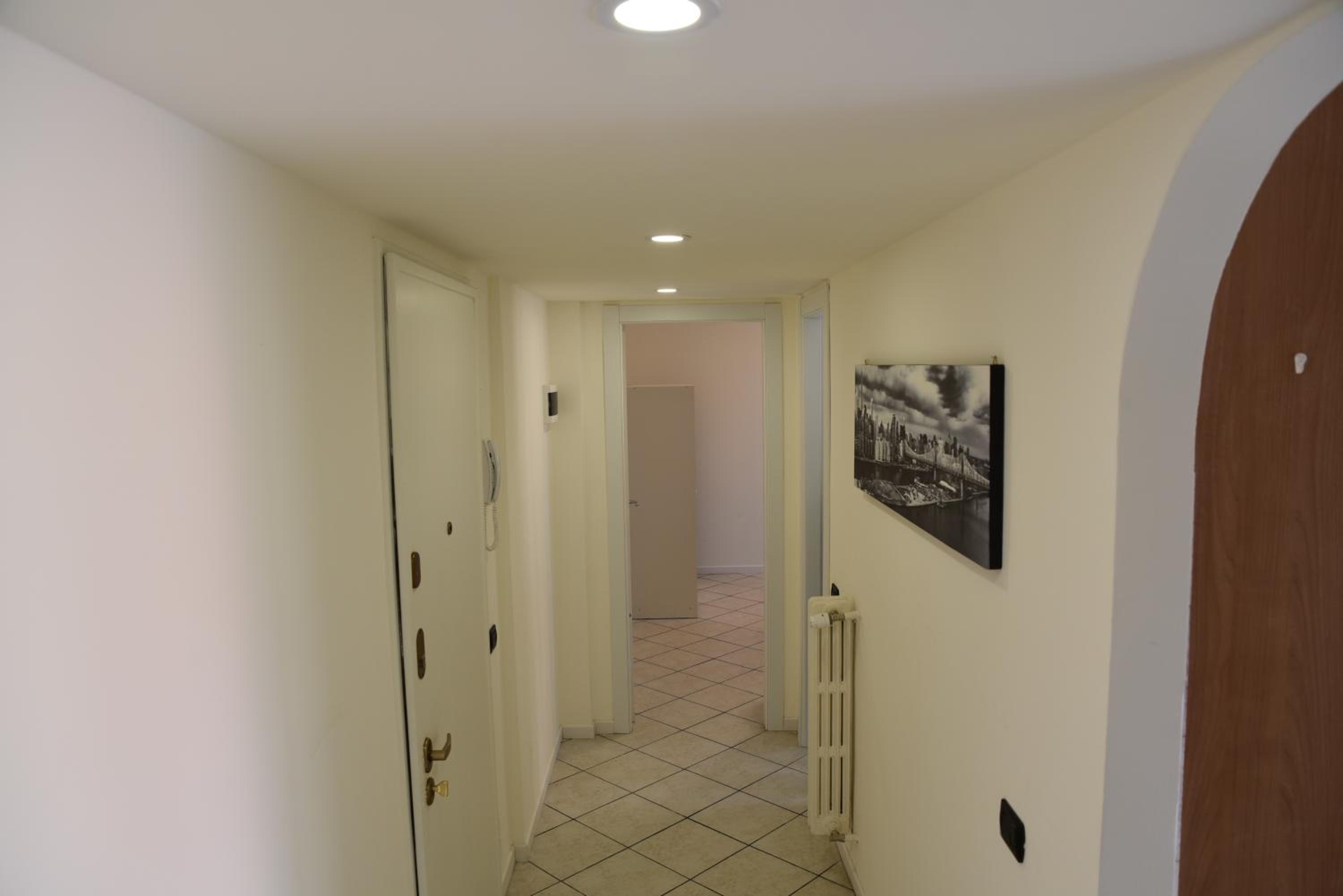 Two-Bedroom Apartment - Photo 20