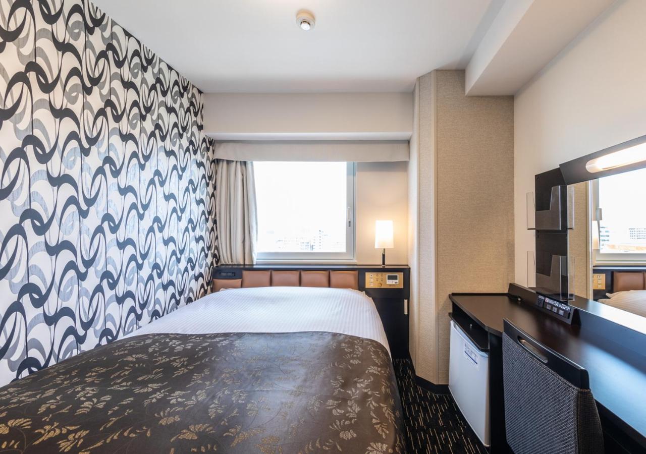 Standard Single Room with Public Bath Access (Central Tower) - Non-Smoking