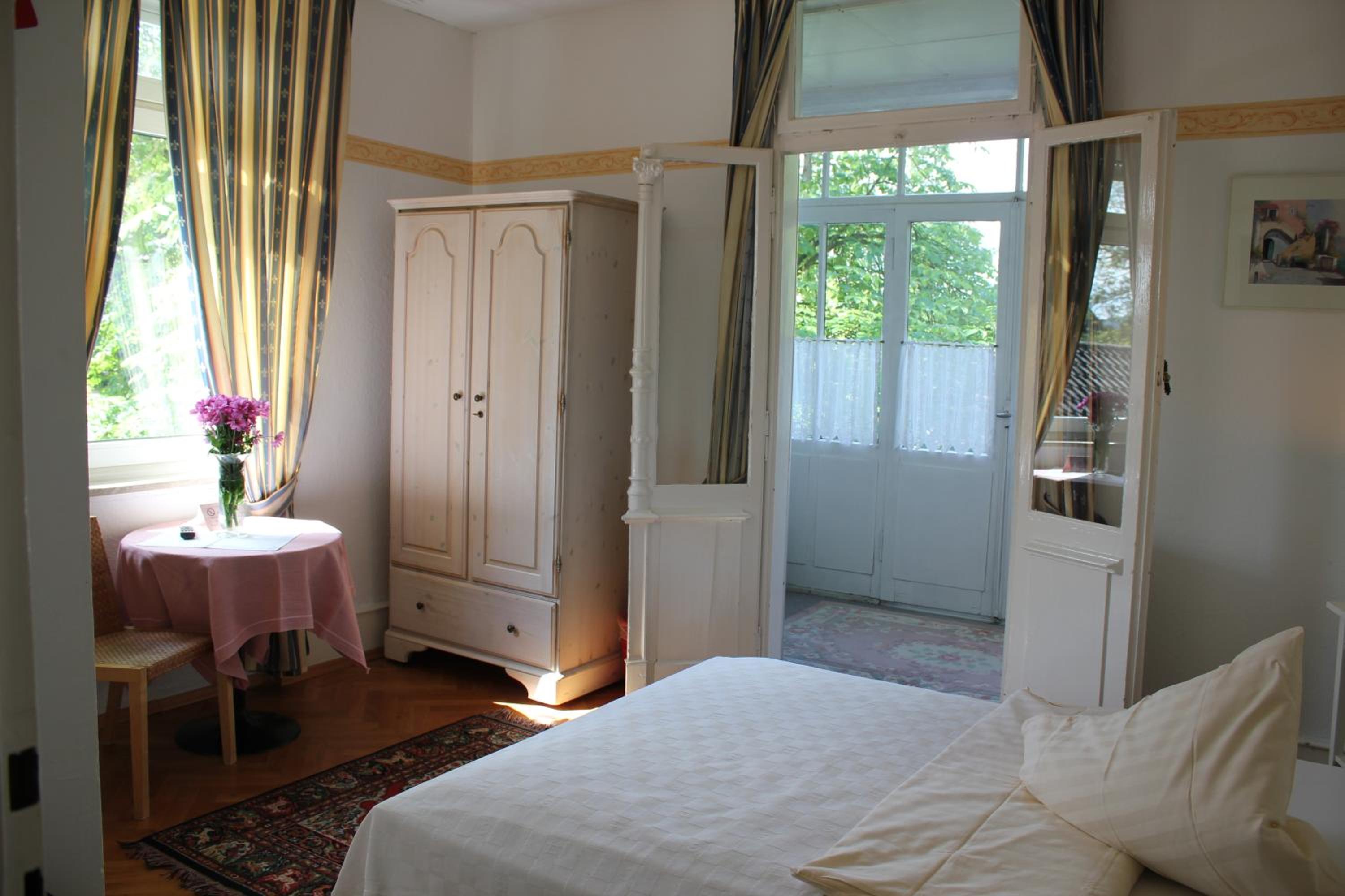 Standard Single Room photo 3