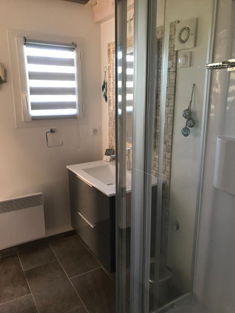 One-Bedroom House photo 2