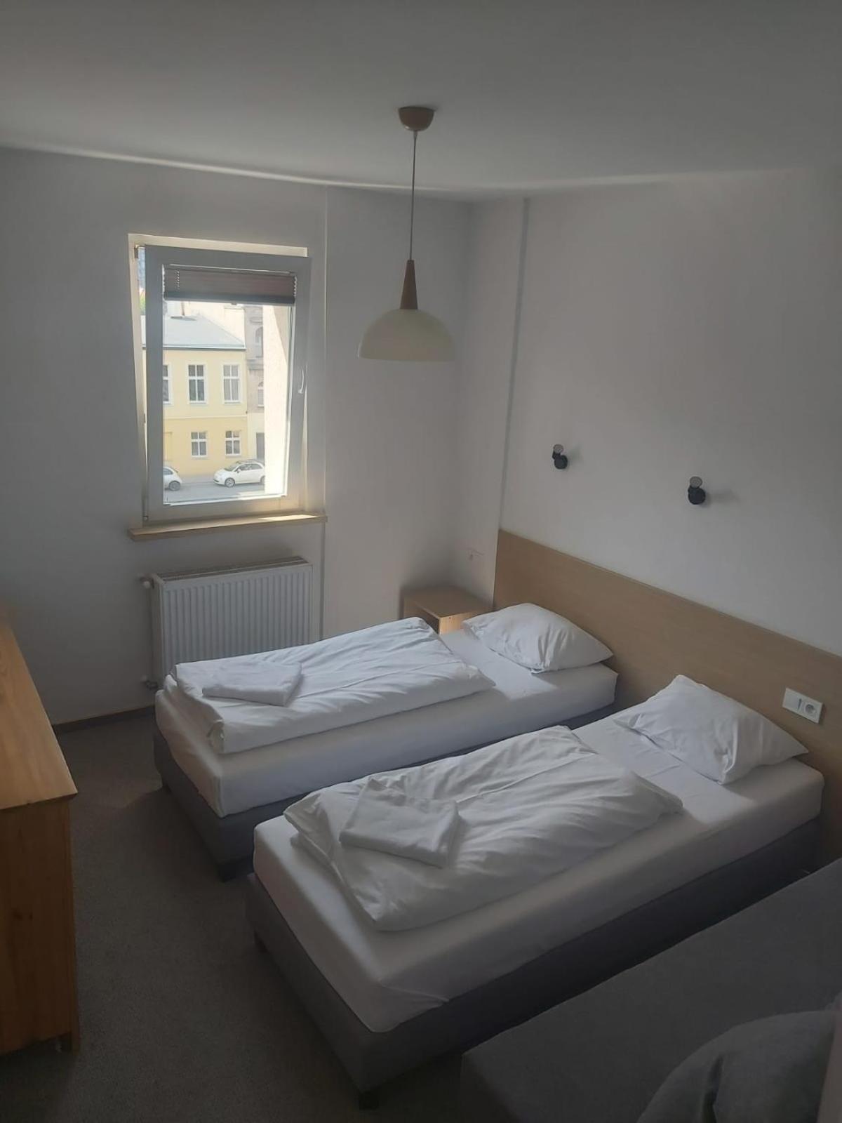 Double Room with Private Bathroom - Photo 1