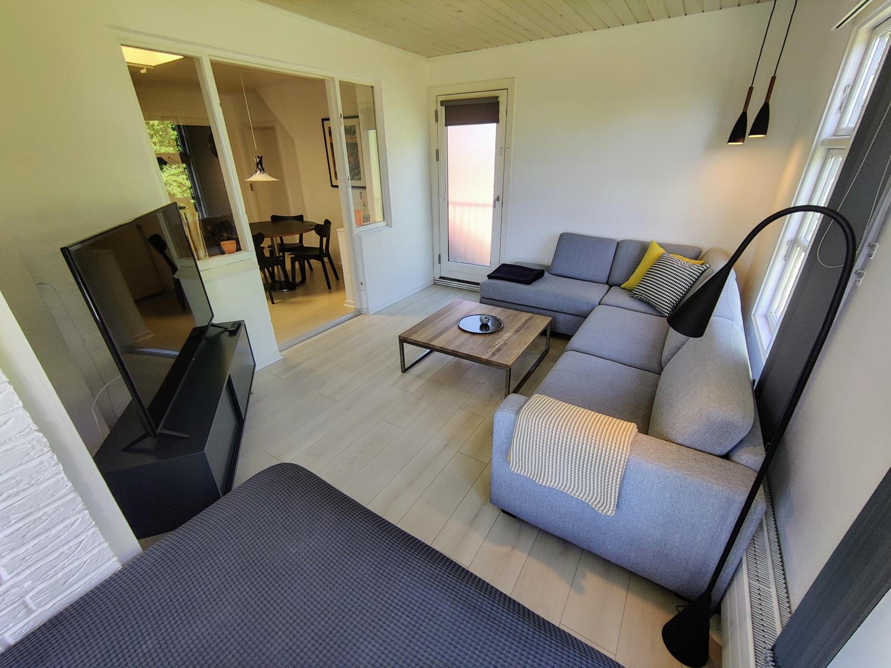 Apartment With Garden View photo 3