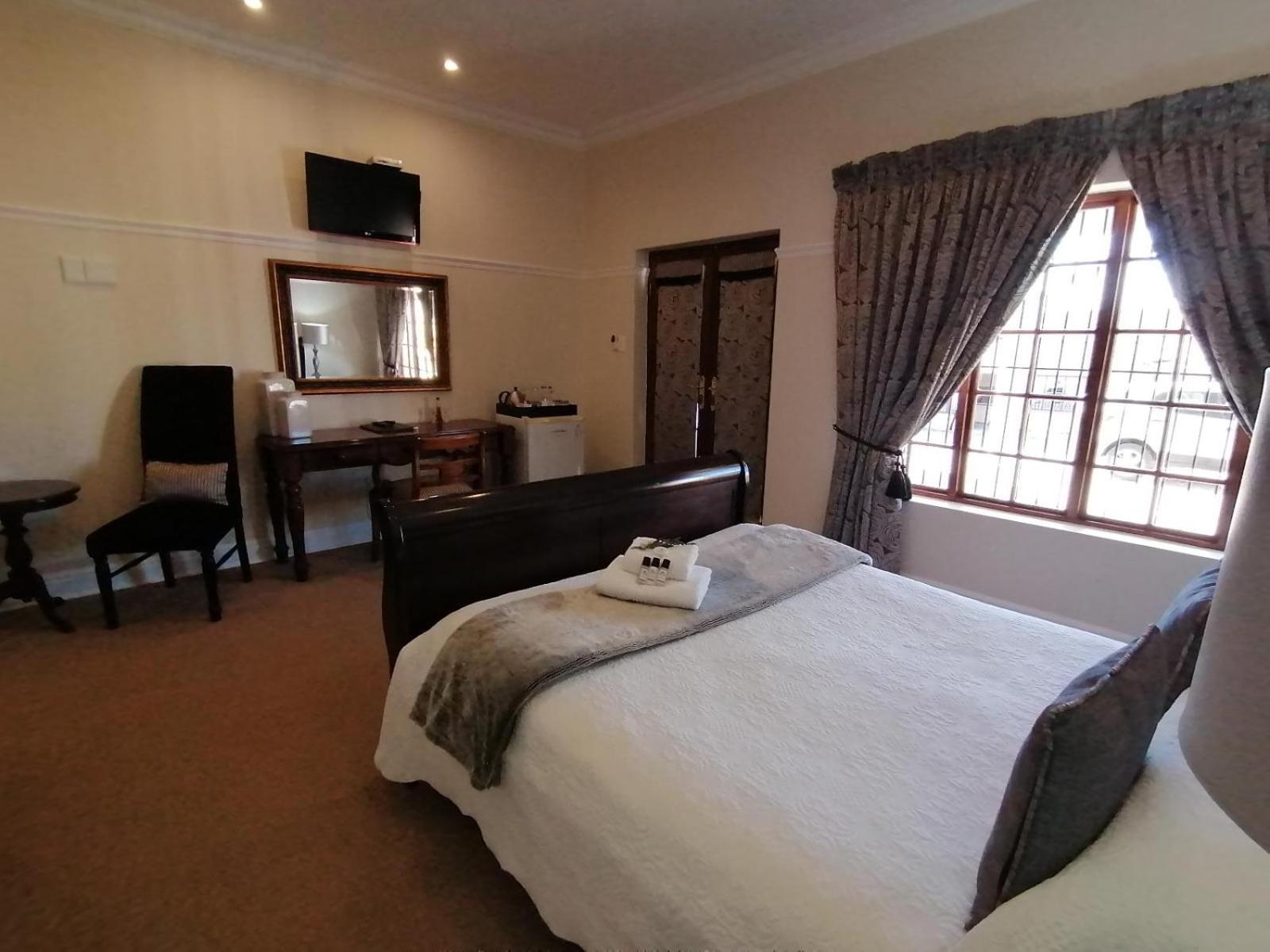 Luxury Queen Room - Photo 4