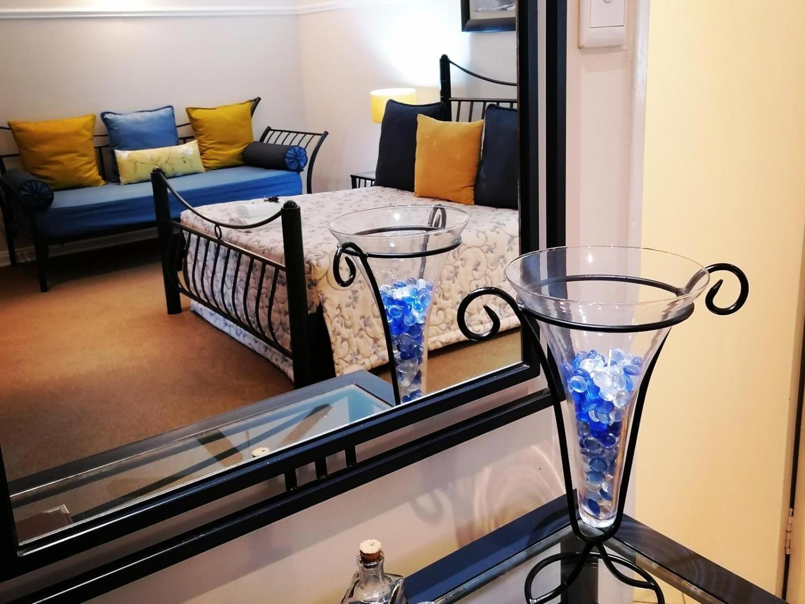 Standard Double Room - Photo 4