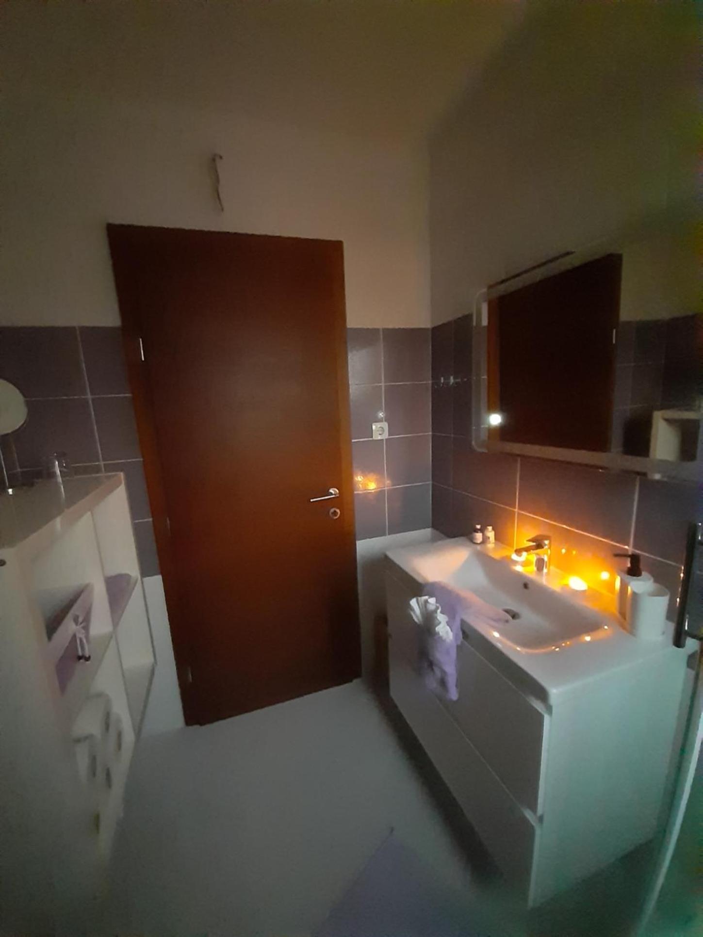 Apartment with Sea View - Photo 39