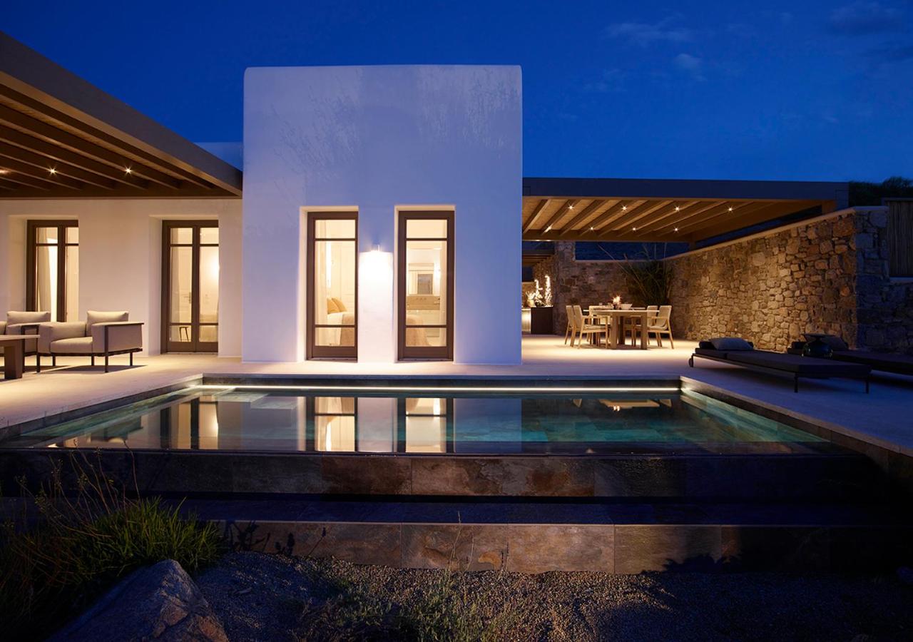 Three Bedroom Villa with Private Heated Pool Sea View - Photo 18