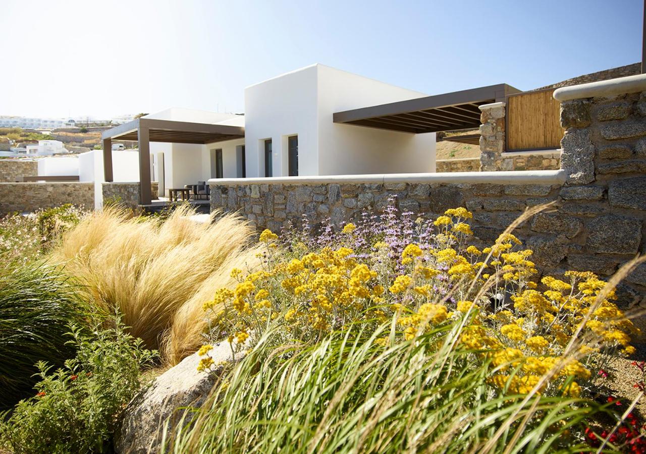 Three Bedroom Villa with Private Heated Pool Sea View - Photo 25