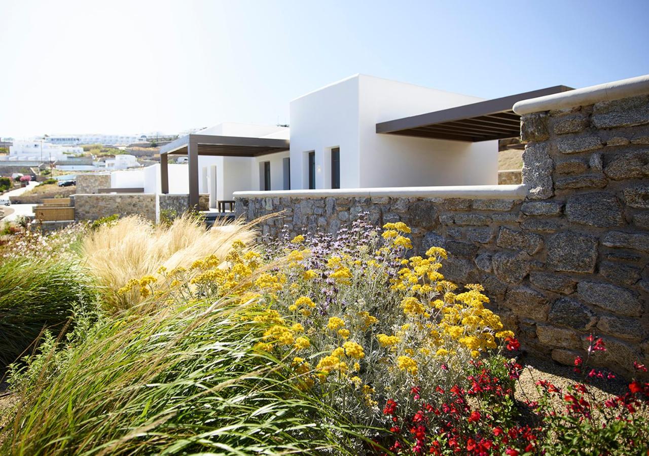 Three Bedroom Villa with Private Heated Pool Sea View - Photo 11