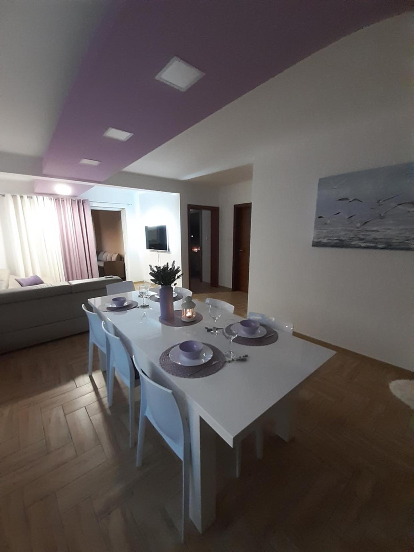 Apartment with Sea View - Photo 41