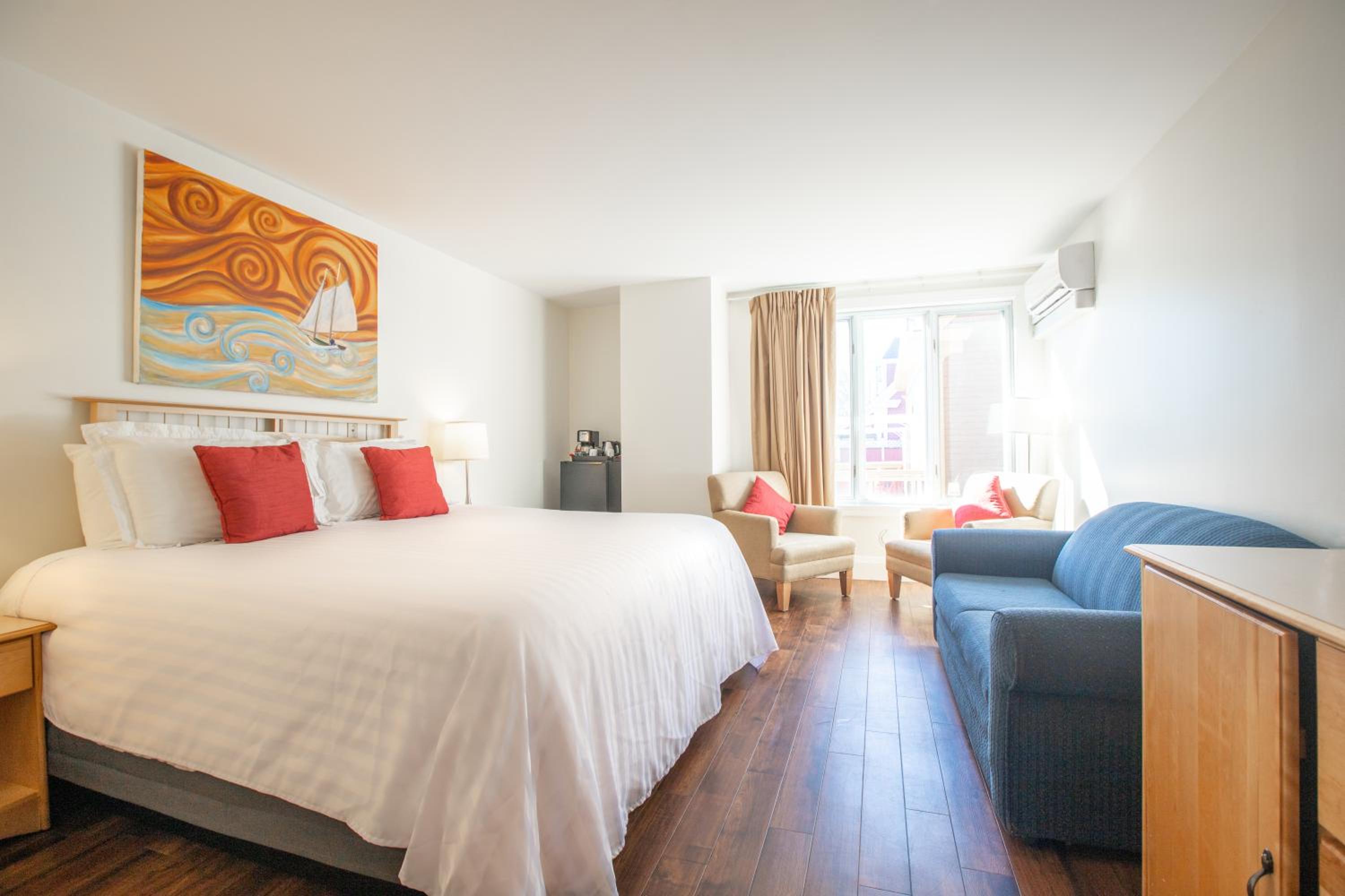 Sunset Side View Superior King Room