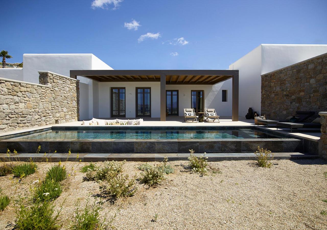 One Bedroom Suite with Private Heated Pool Sea View - Photo 6