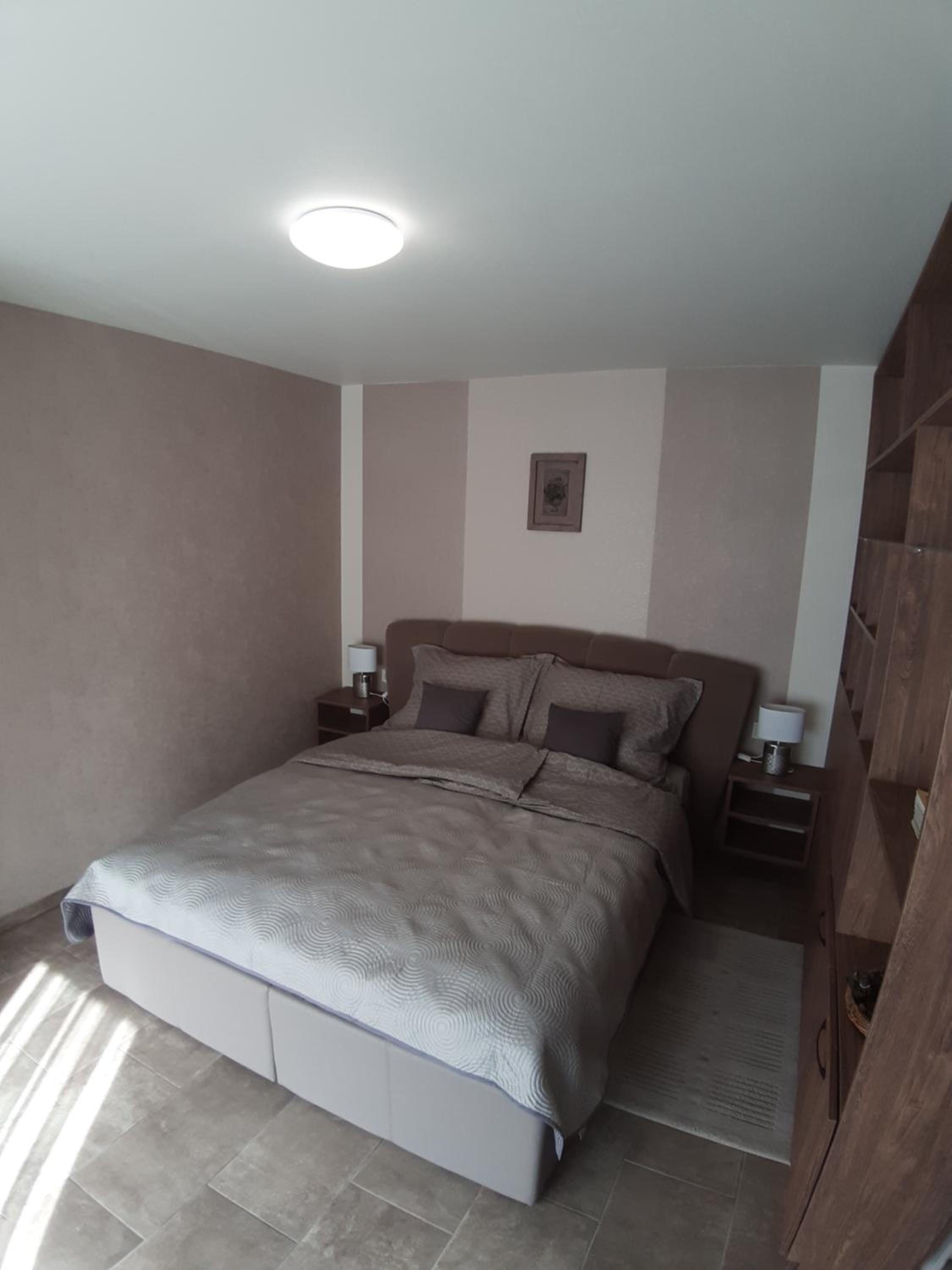 Studio Apartment photo 1