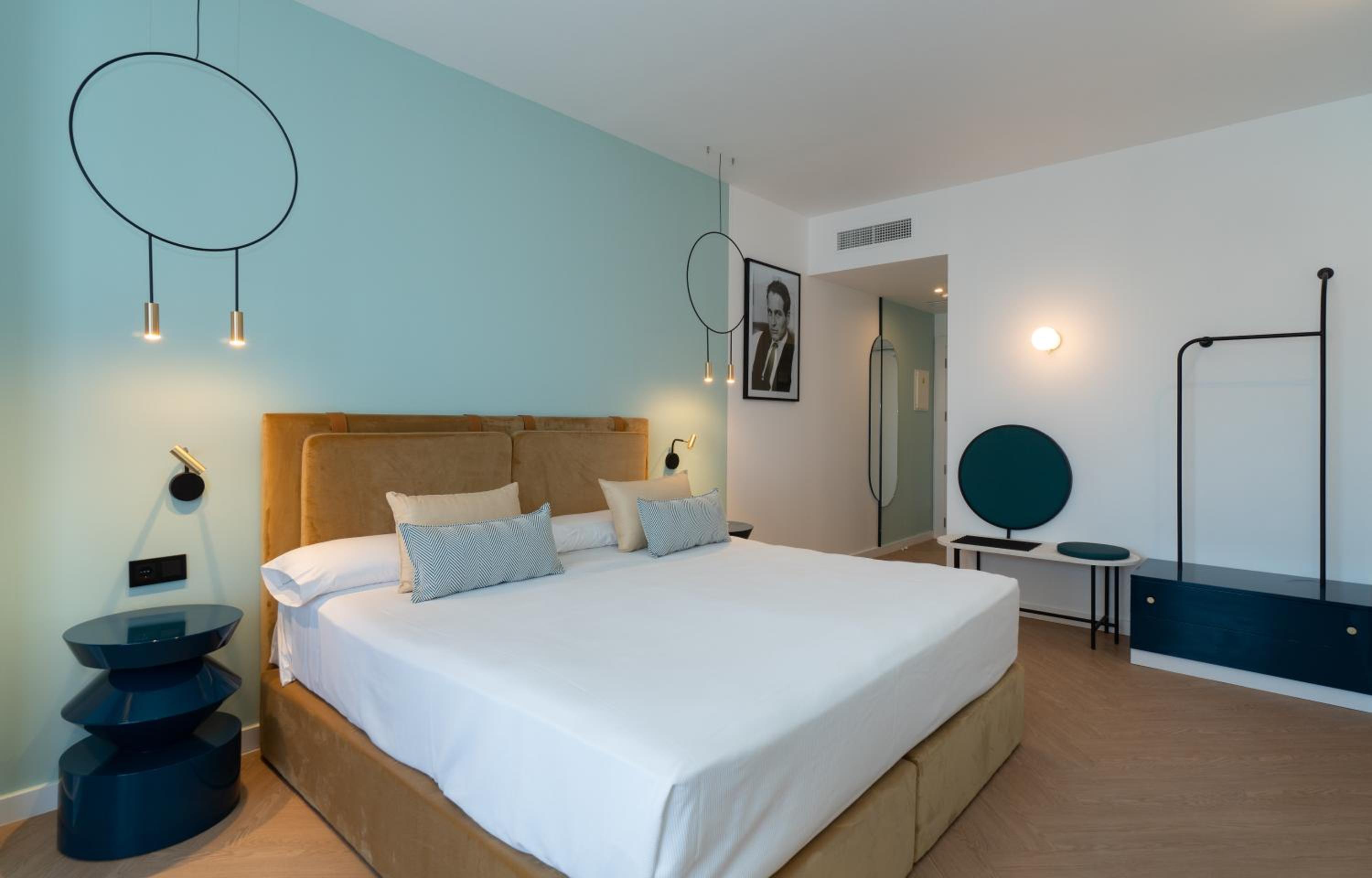 Superior Club with Sea View (2 Adults) - Photo 3