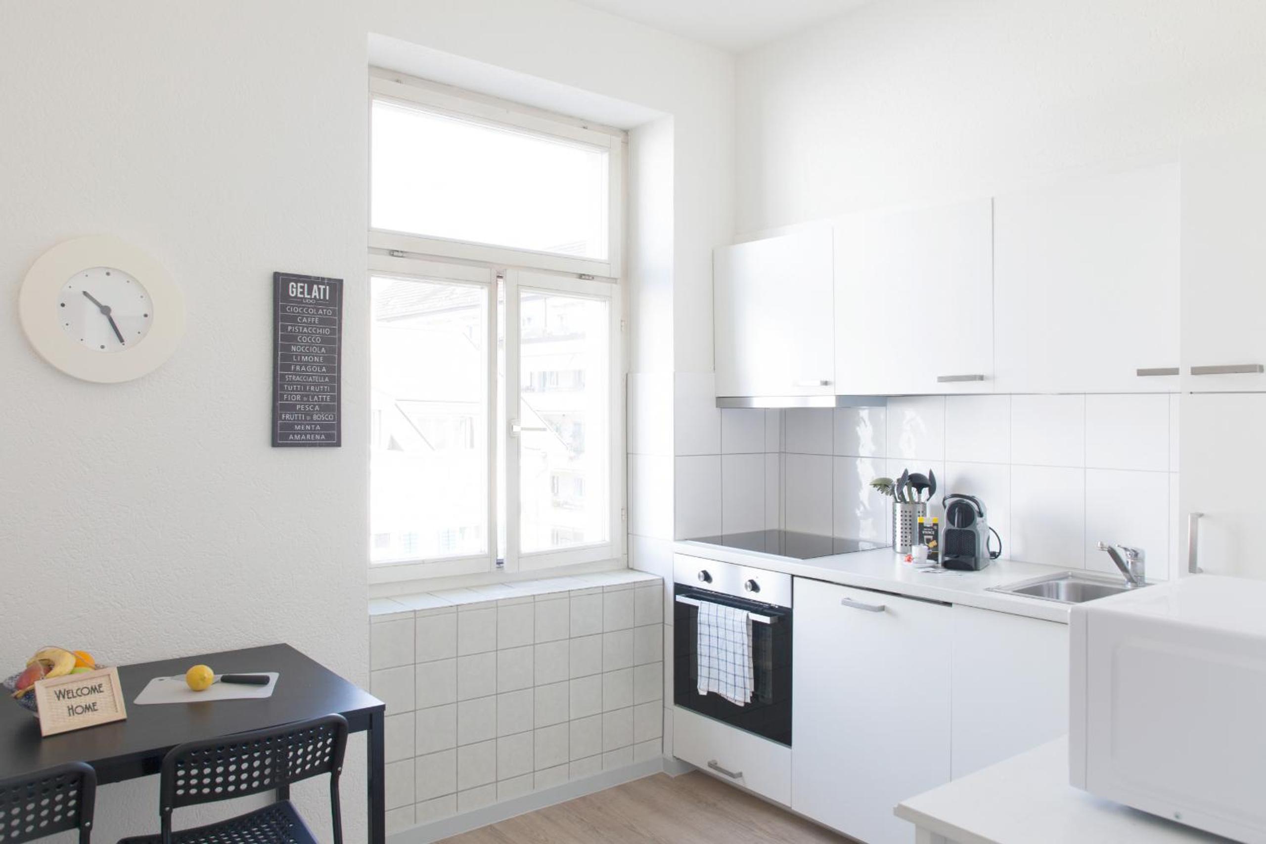 Two-Bedroom Apartment - Photo 12