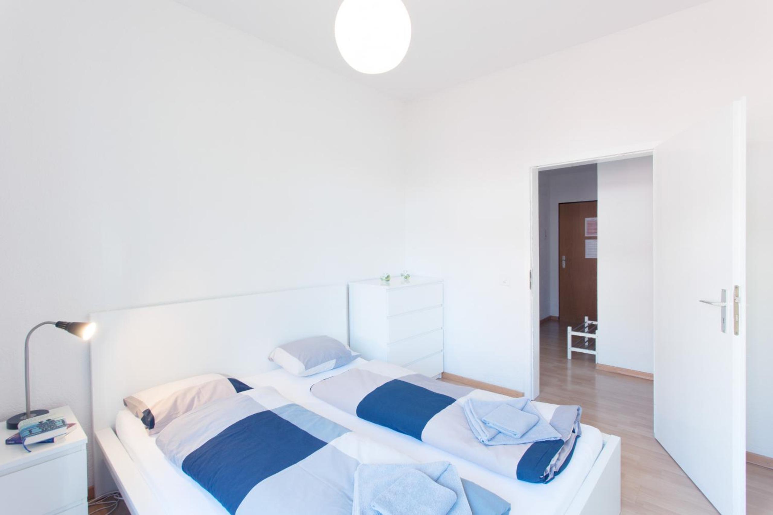 Two-Bedroom Apartment - Photo 13