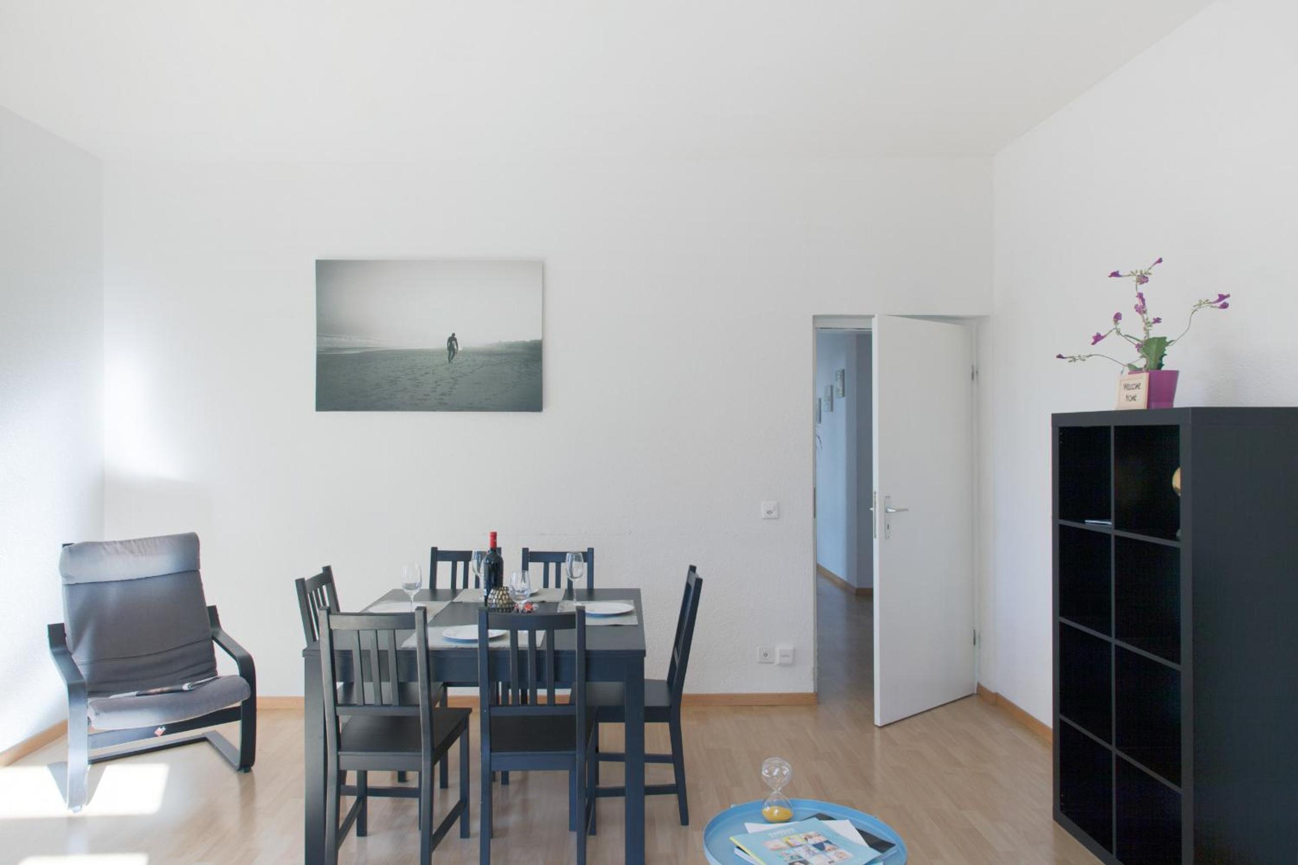 Two-Bedroom Apartment - Photo 15