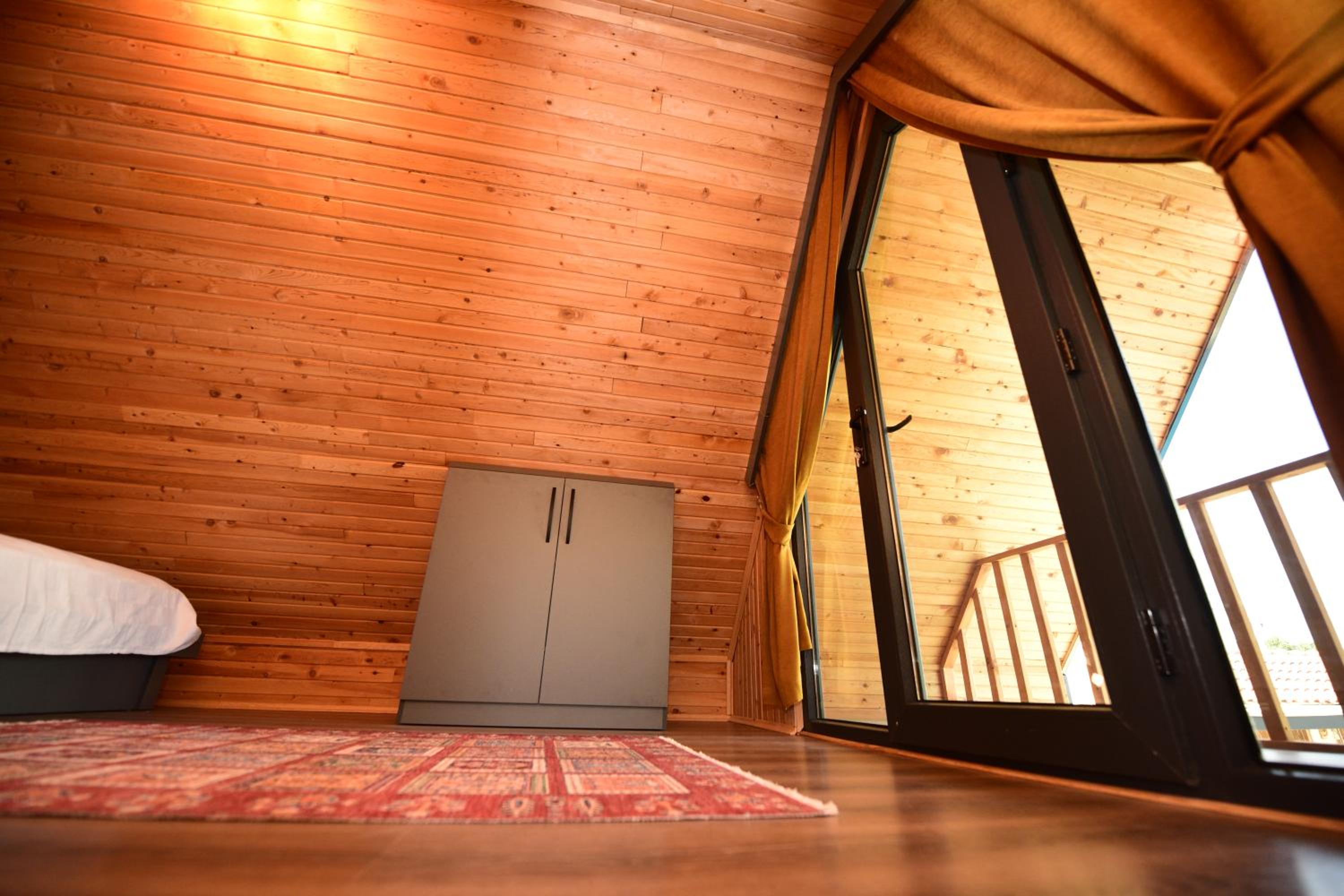 Bungalow - Photo 3