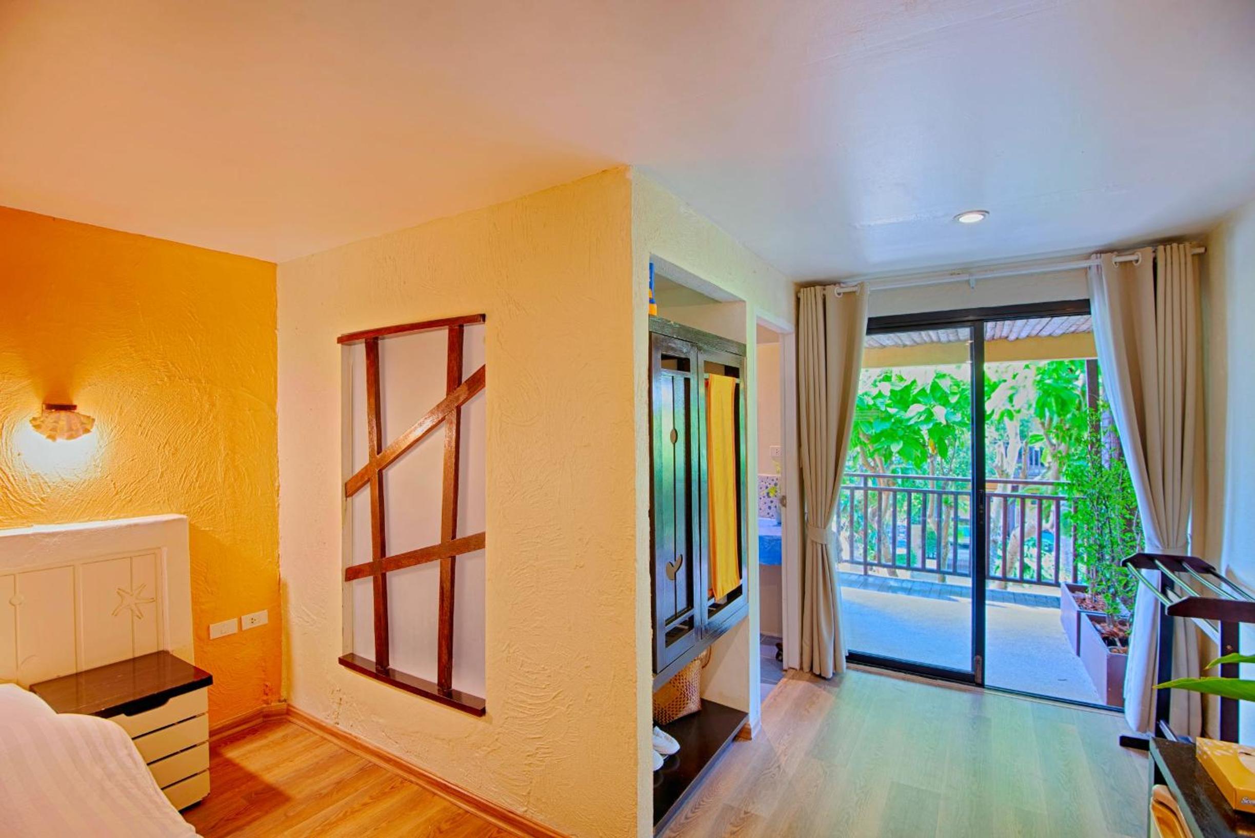 Deluxe Double or Twin Room - Photo 3