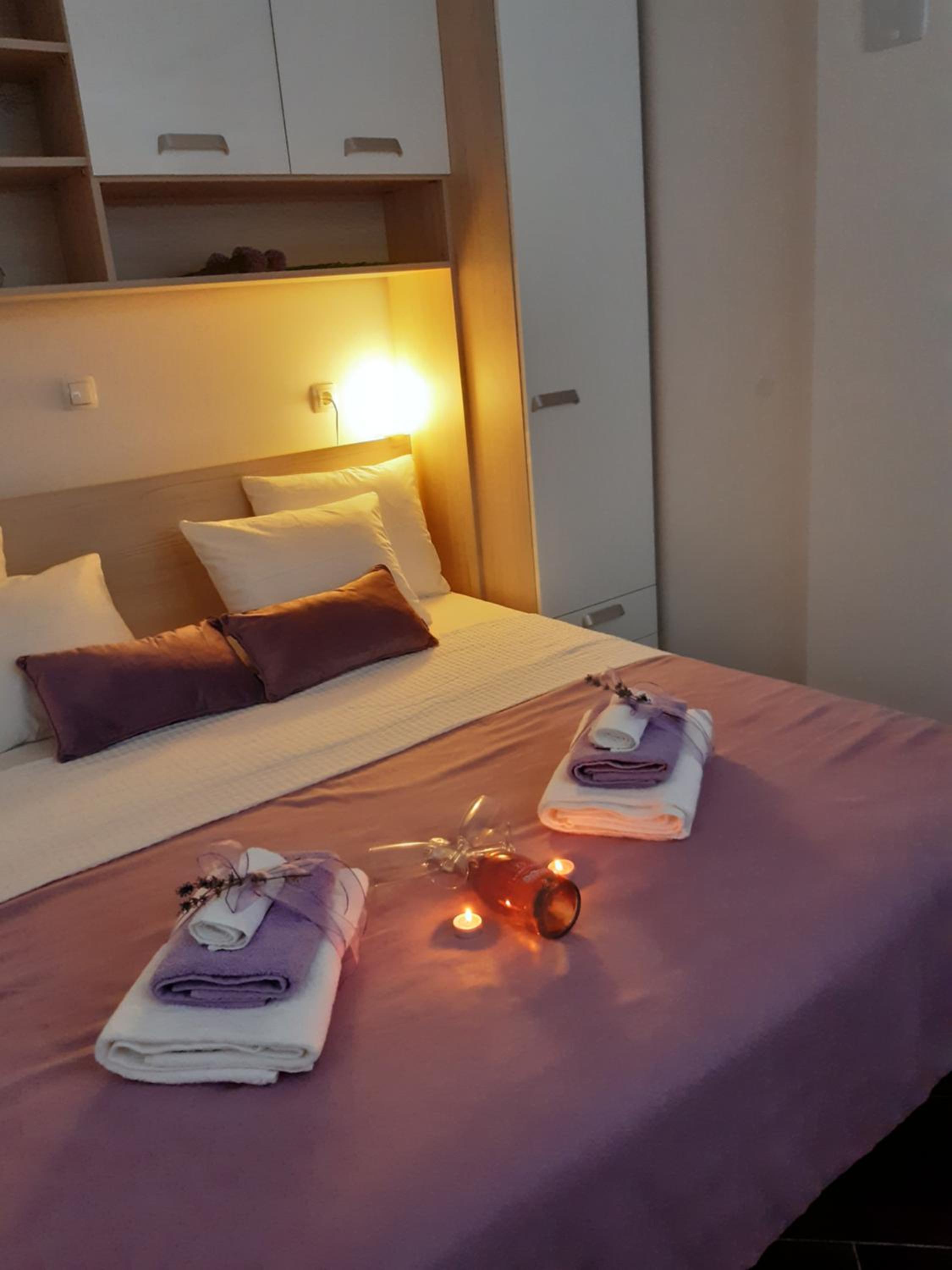Apartment with Sea View - Photo 7