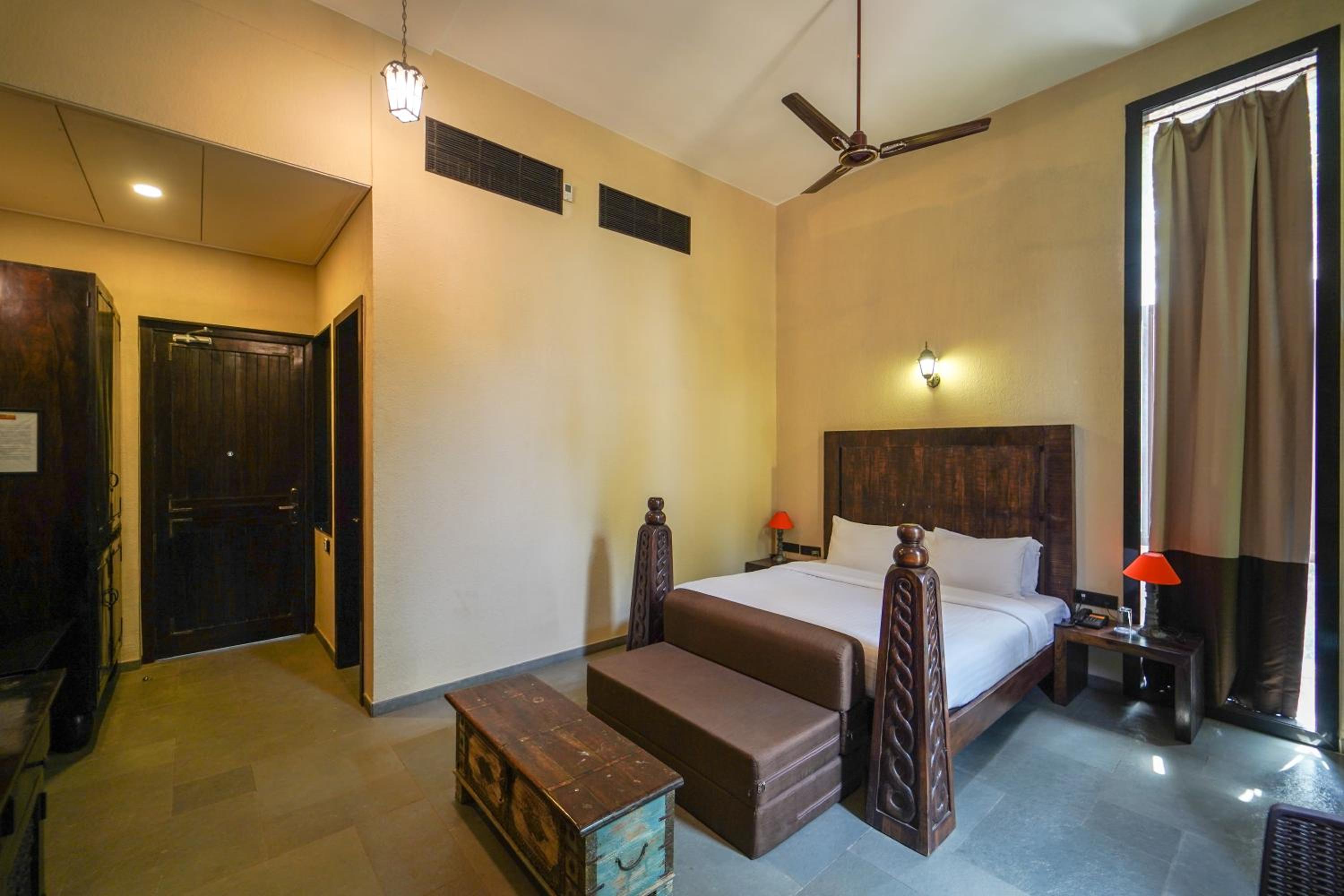 King room with Private sit out  photo 2