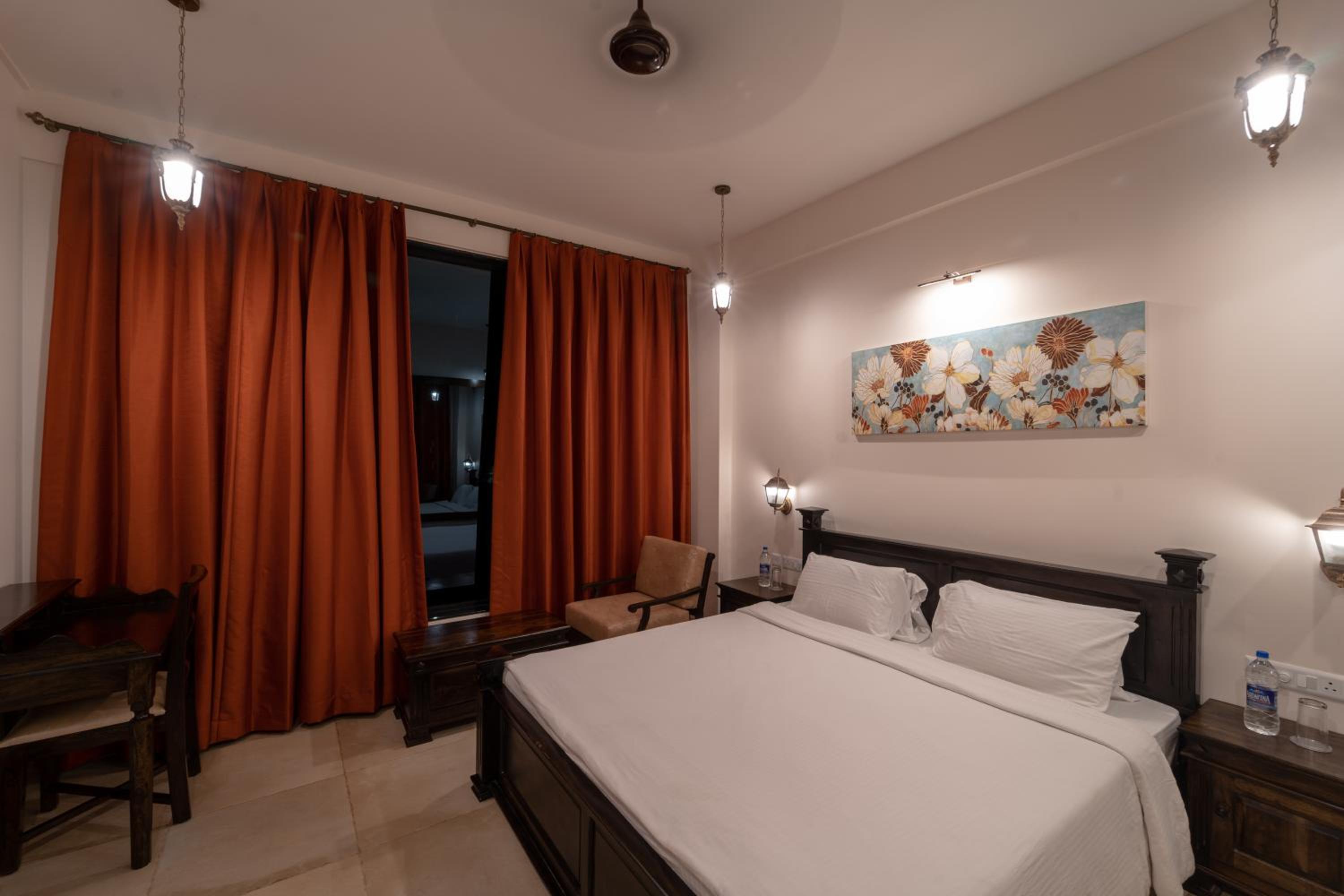 Luxury King room with Private Pocket Terrace photo 2
