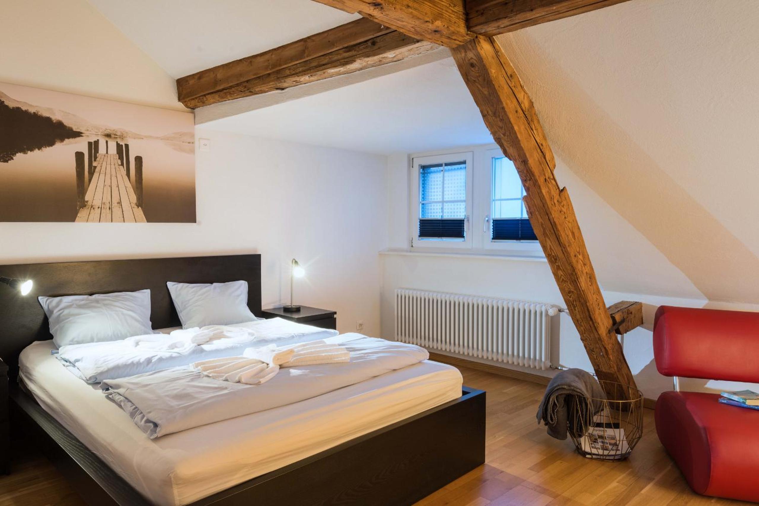 One Bedroom Apartment A photo 1