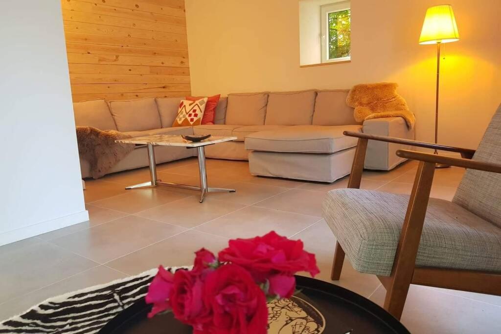 Villa photo 1