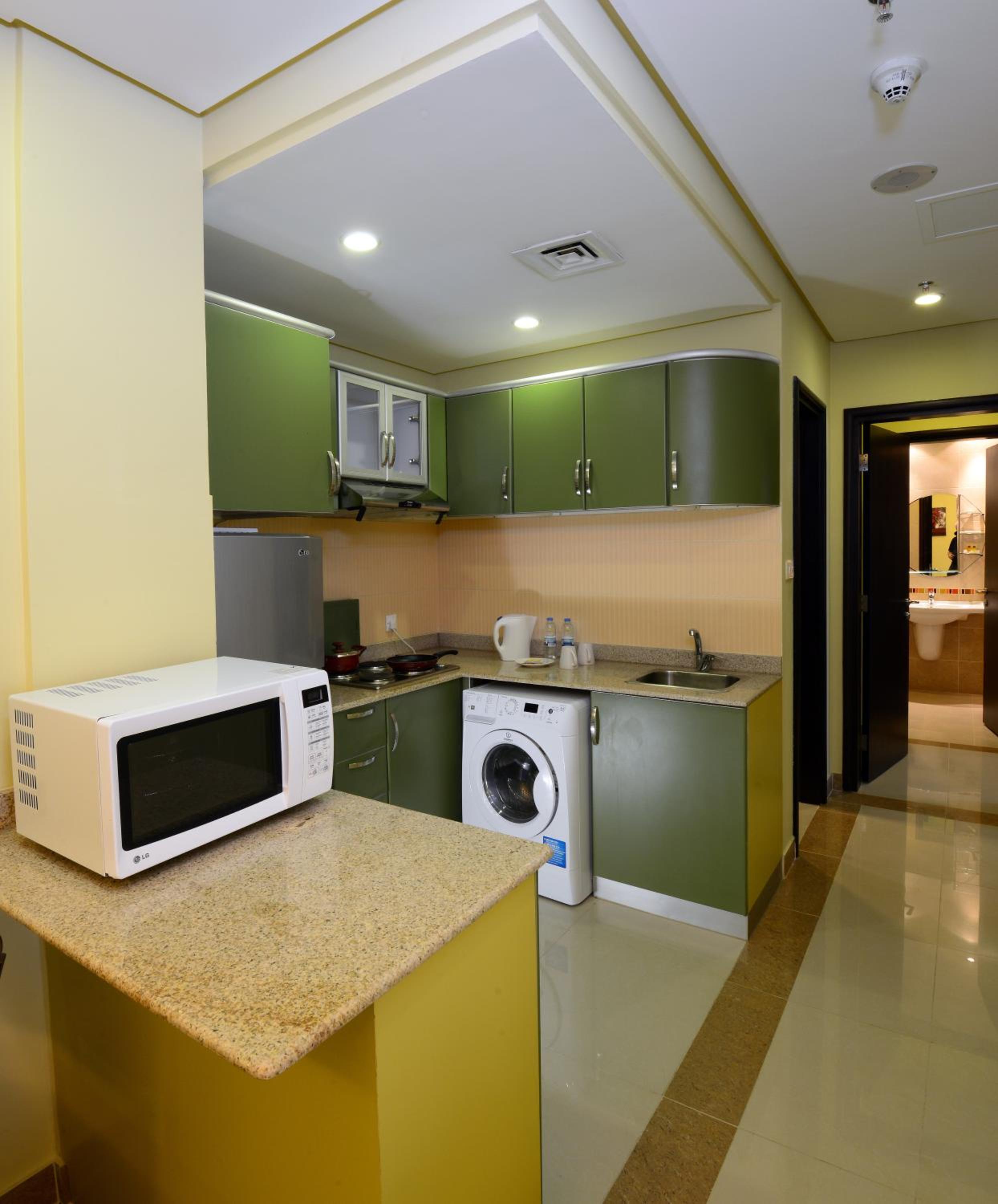 One-Bedroom Apartment - Photo 1