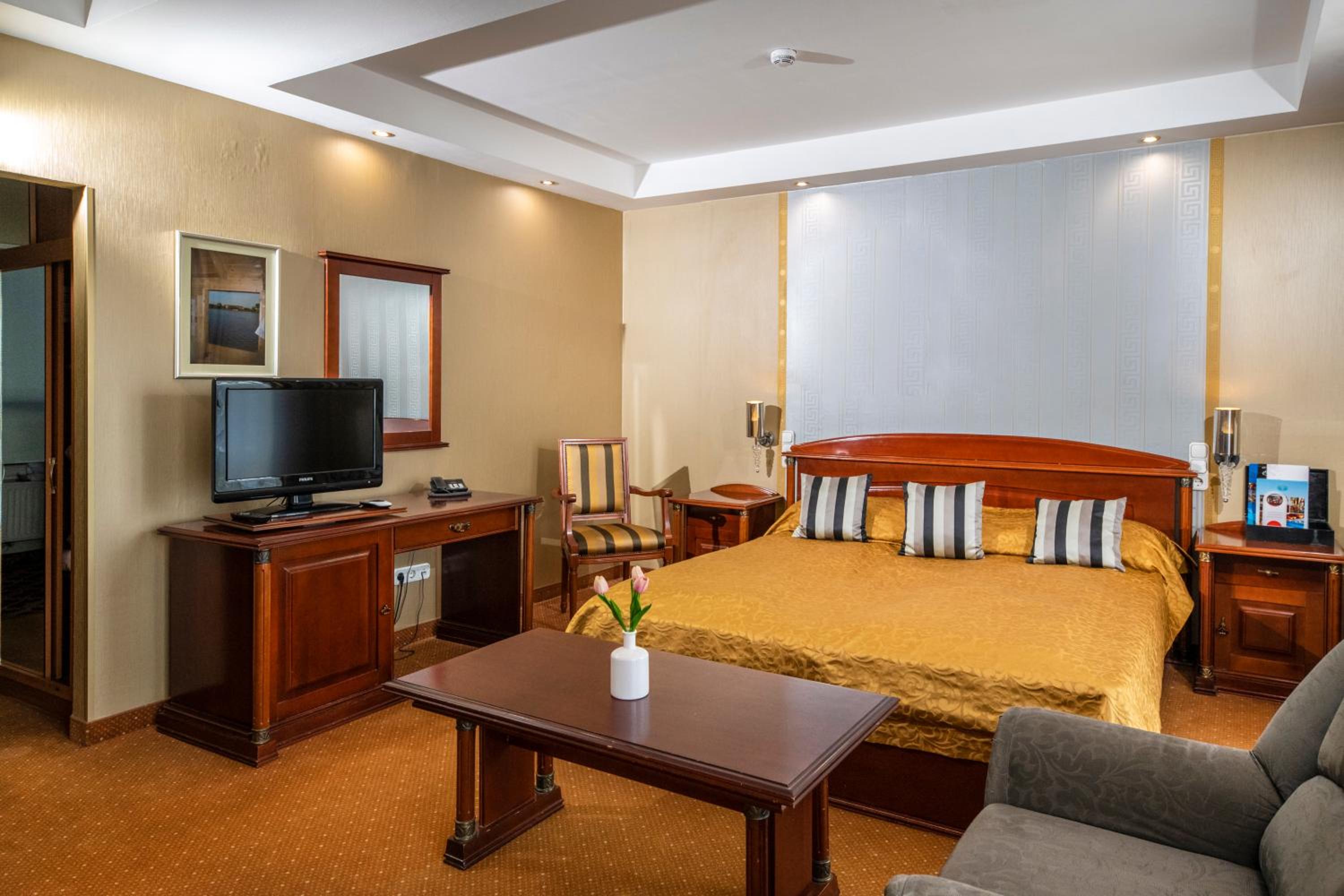 Superior Double Room - Photo 5