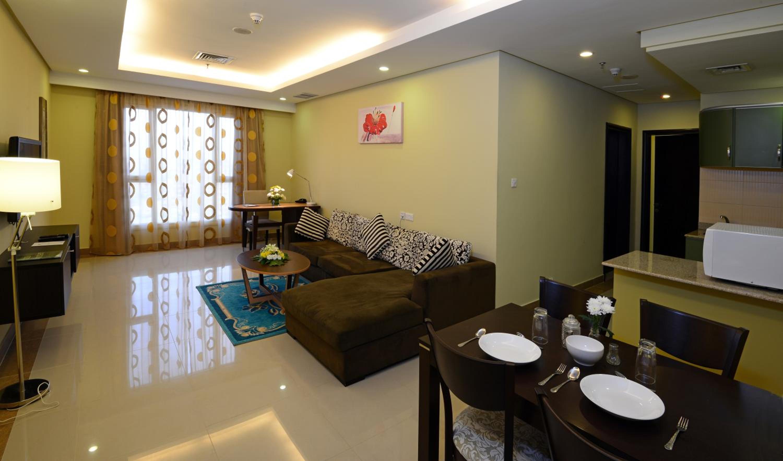 Two-Bedroom Apartment - Photo 4