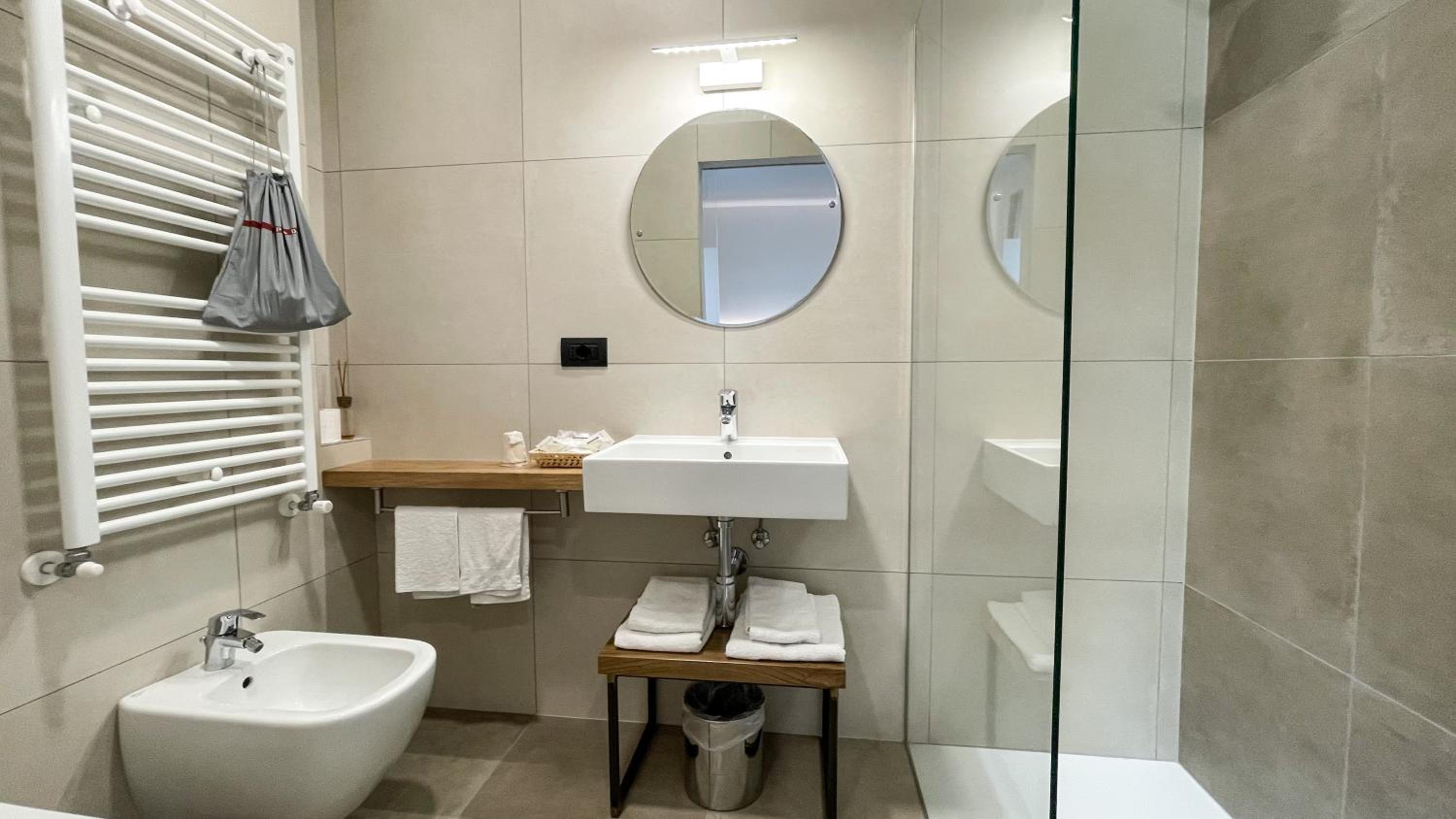 Double Room with Garden View - Photo 5