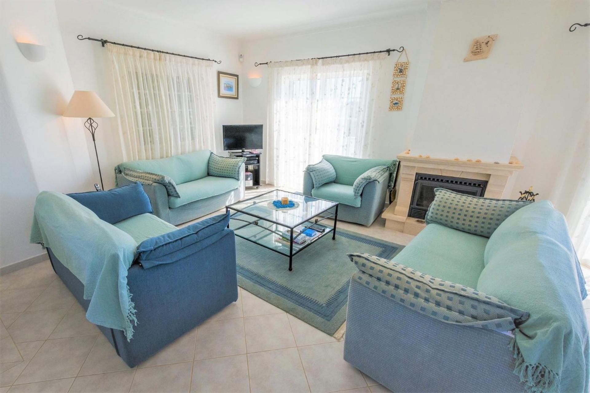 Villa photo 1