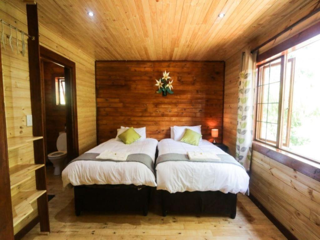 Family Room - Photo 2