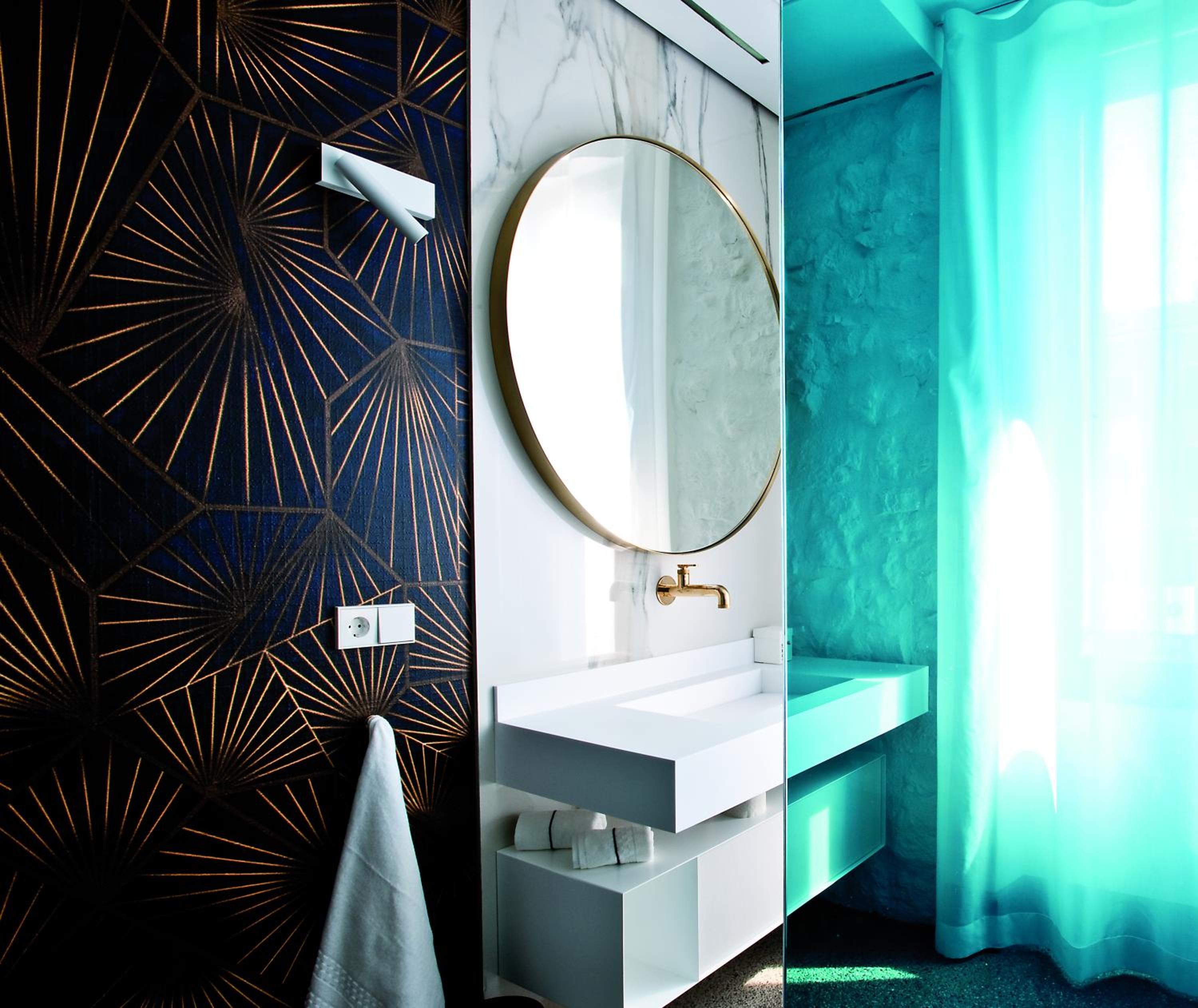 Deluxe Suite - Photo 5