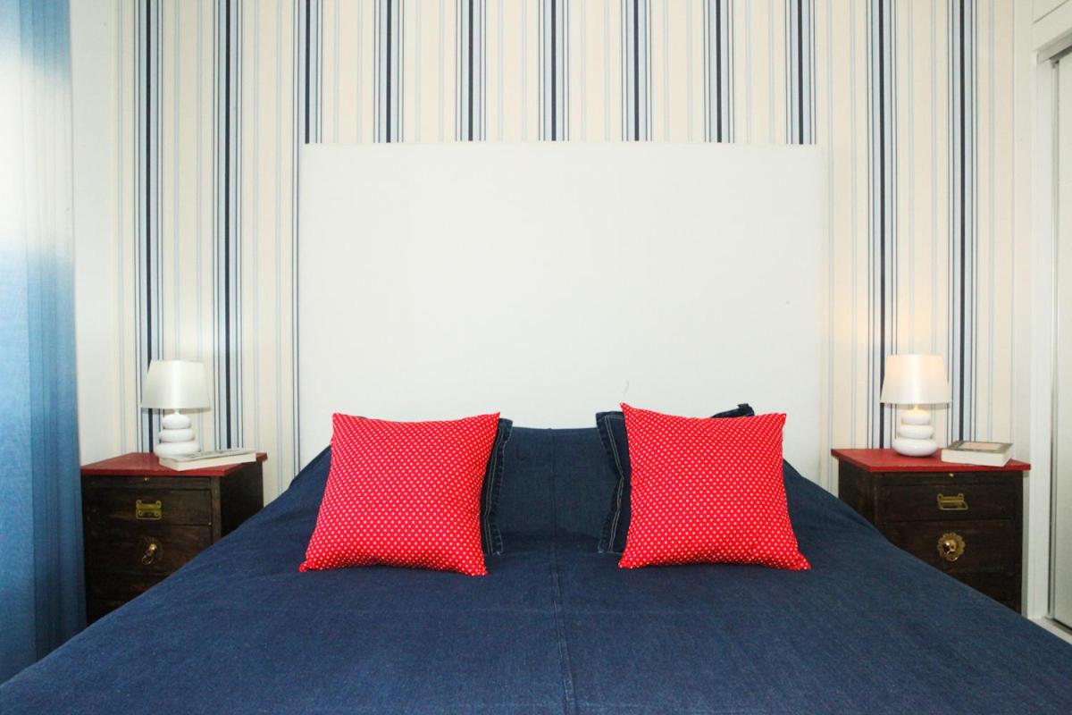 Two-Bedroom Apartment photo 2